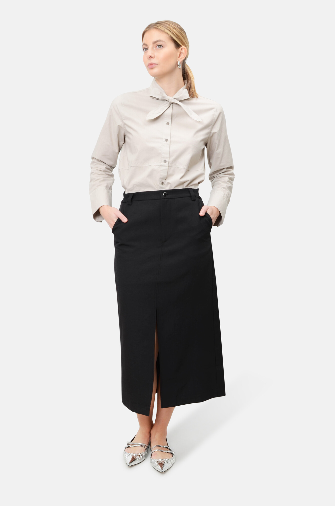 Shell Garment Dyed Poplin in Chateau Grey-2