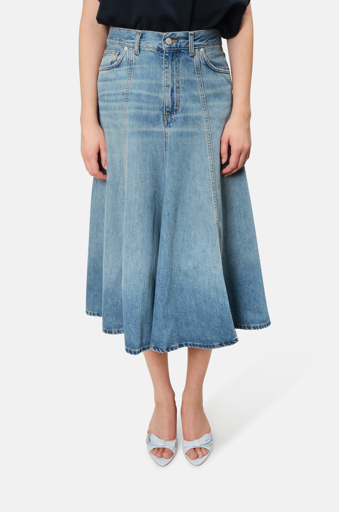Mid Serenity in Ionic Blue-1
