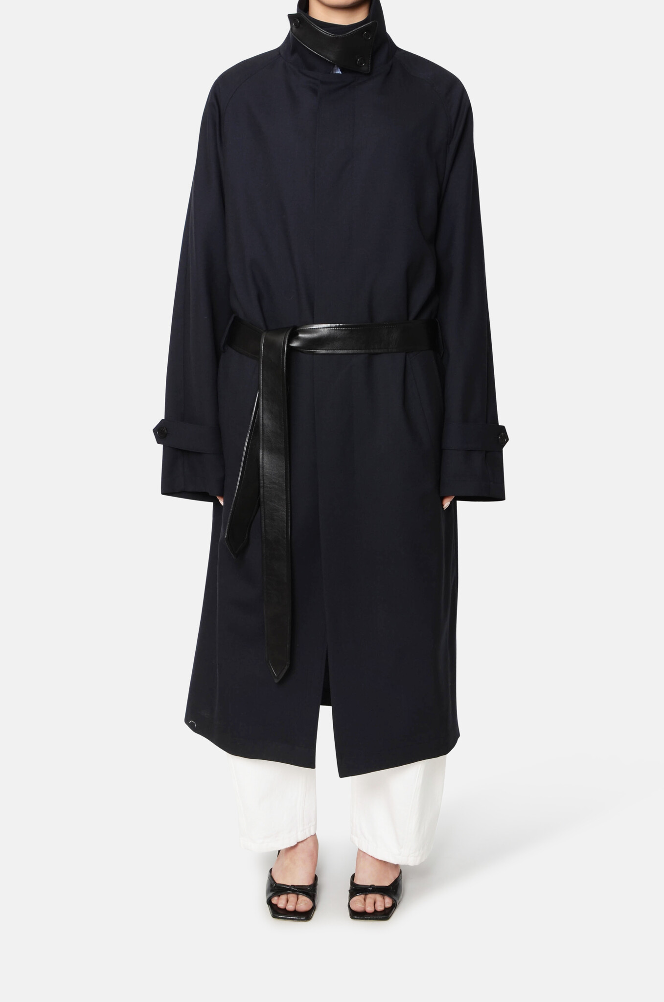 Summer Wool Single Coat in Dark Navy-1