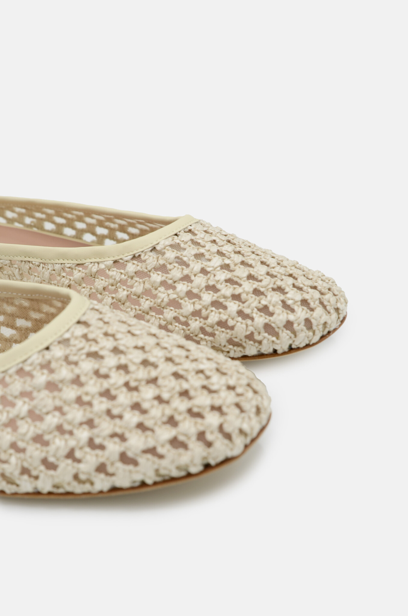 Anjelica Slip On in Off White Mesh-4