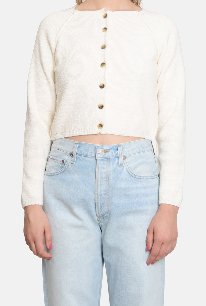 KNITWEAR