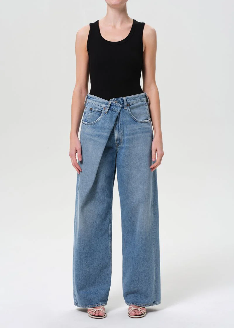 Vana Fold Jean in Mantra-1