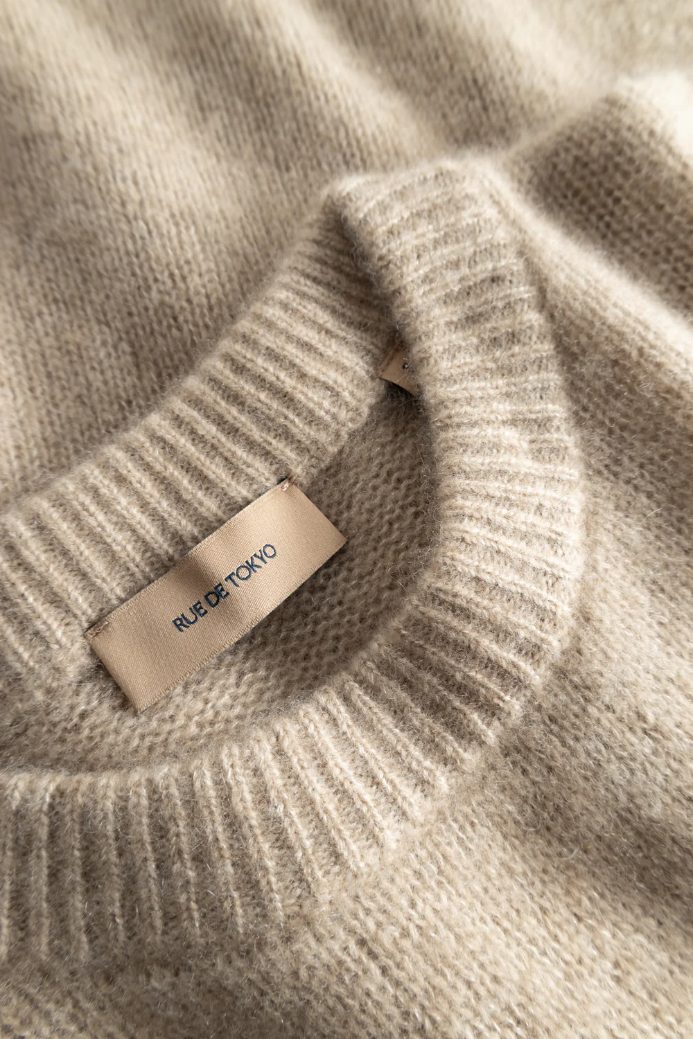 Kath Cashmere Silk Knit in Nougat-5
