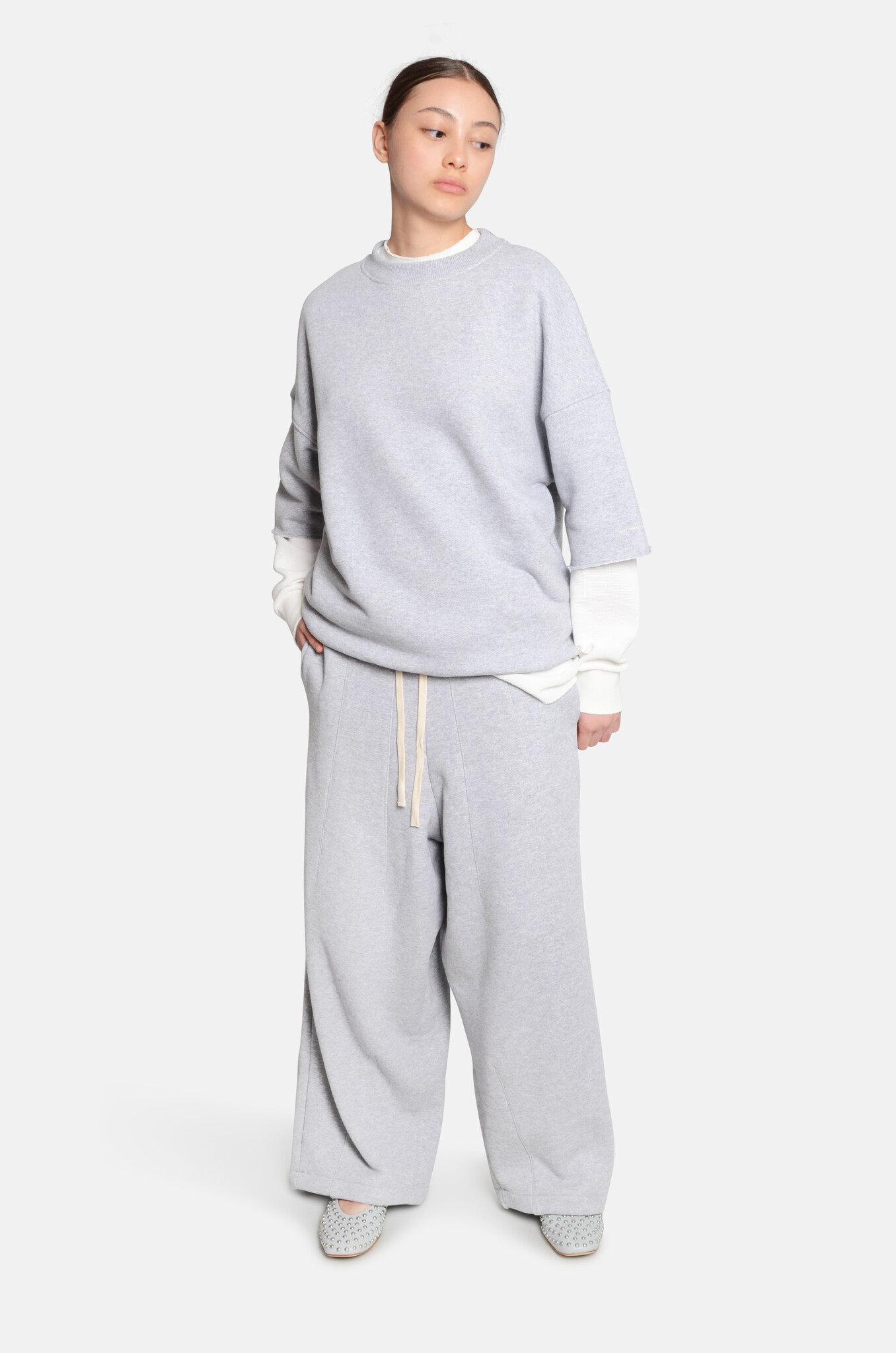 Wide Fit Sweatpants in Heather Grey-2