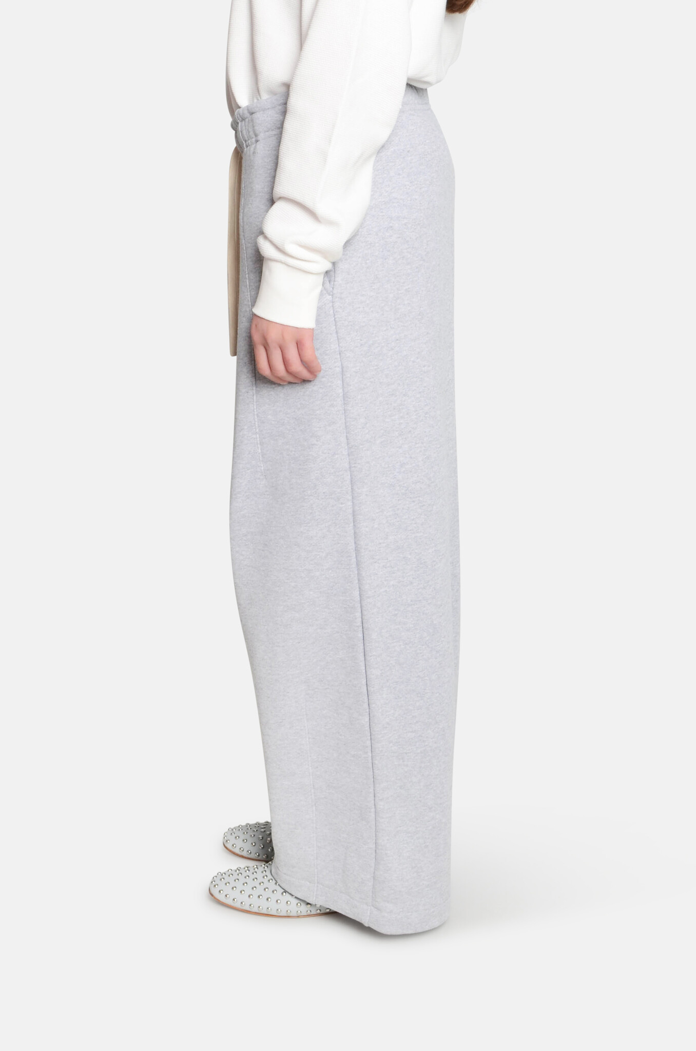 Wide Fit Sweatpants in Heather Grey-3