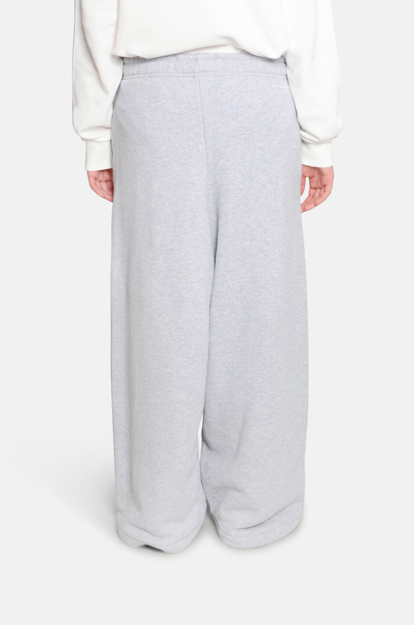 Wide Fit Sweatpants in Heather Grey-4