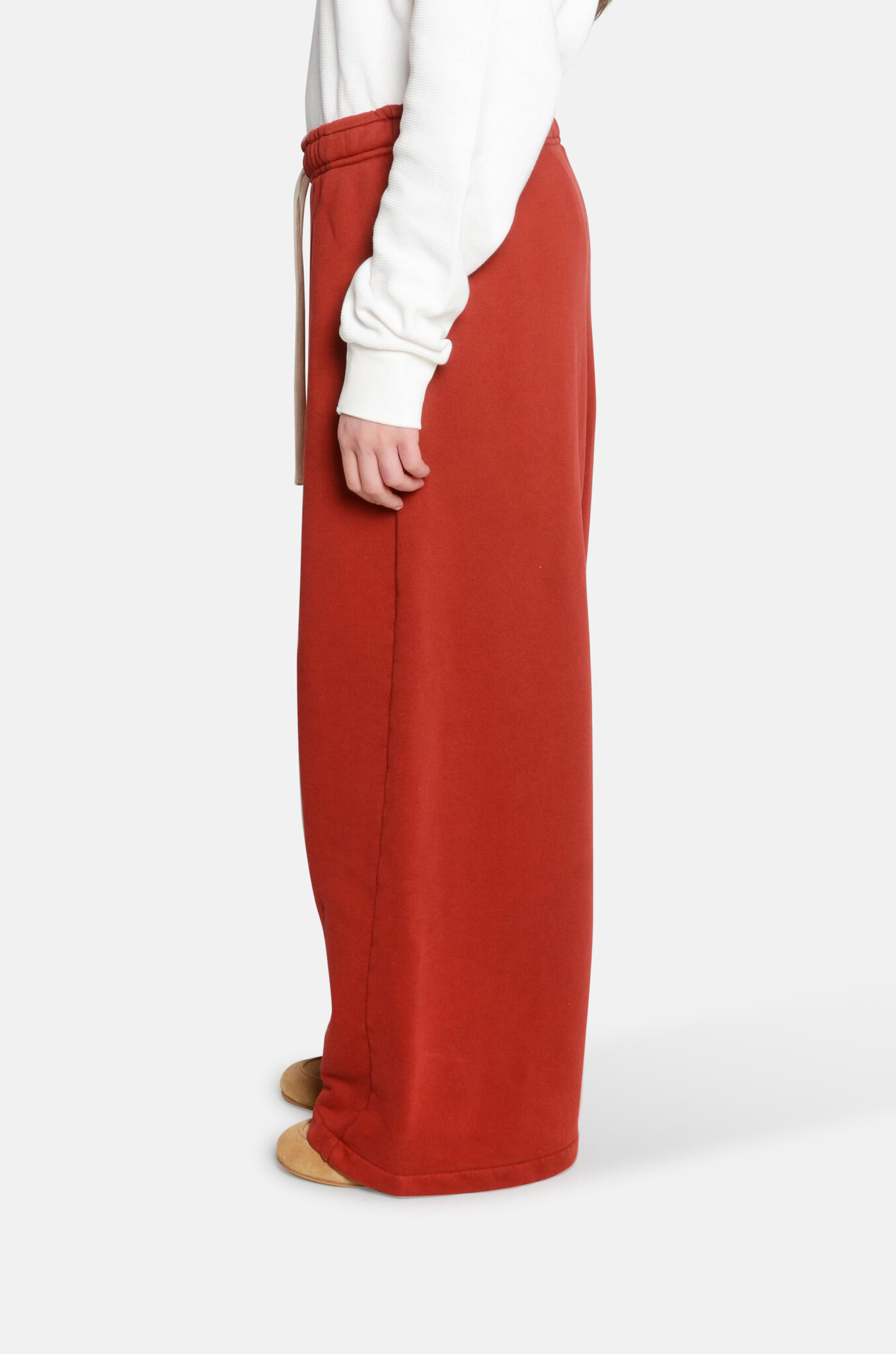 Wide Fit Sweatpants in Chili-3