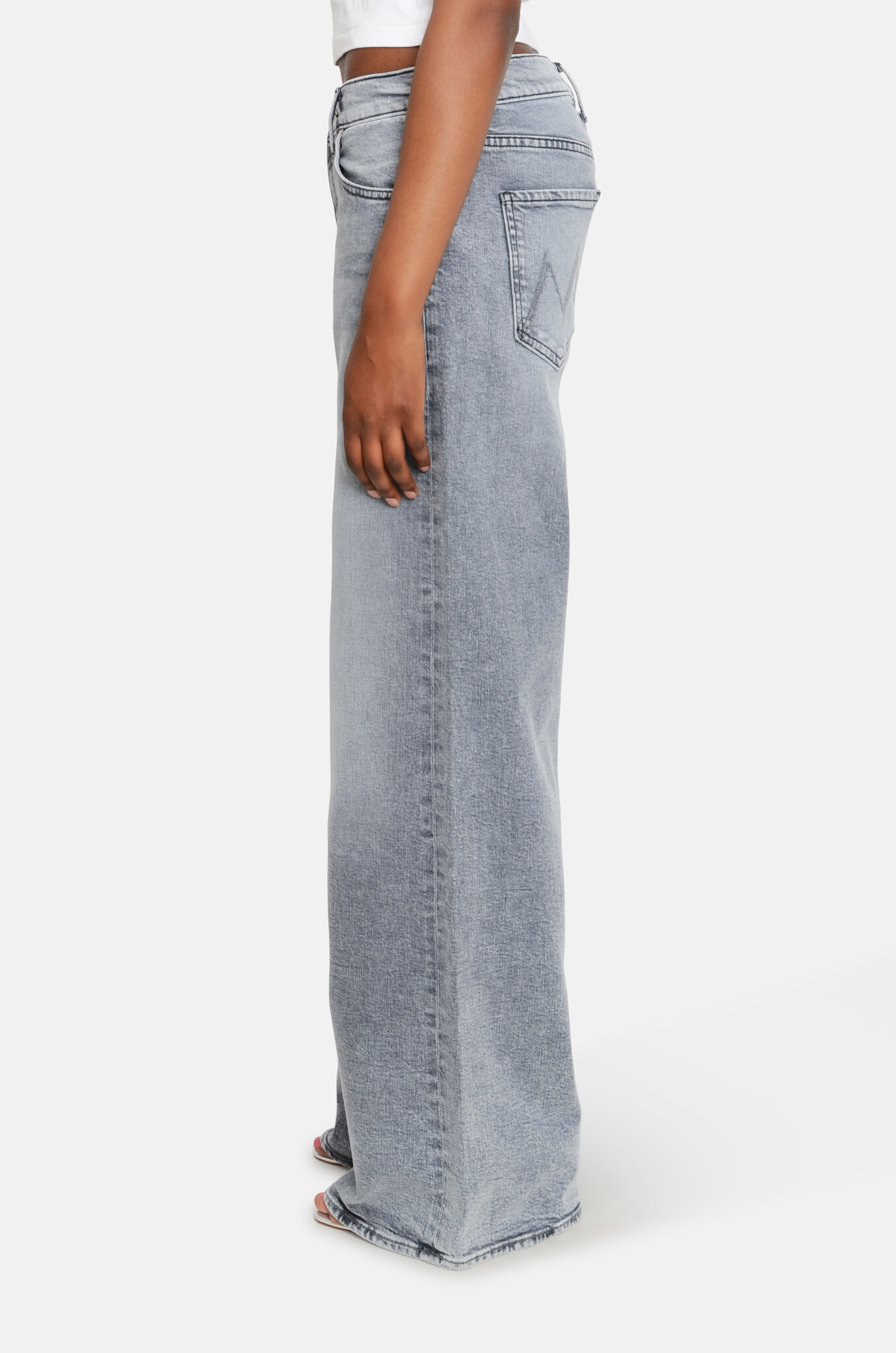 The Ditcher Roller Sneak in Drawing a Blank-3