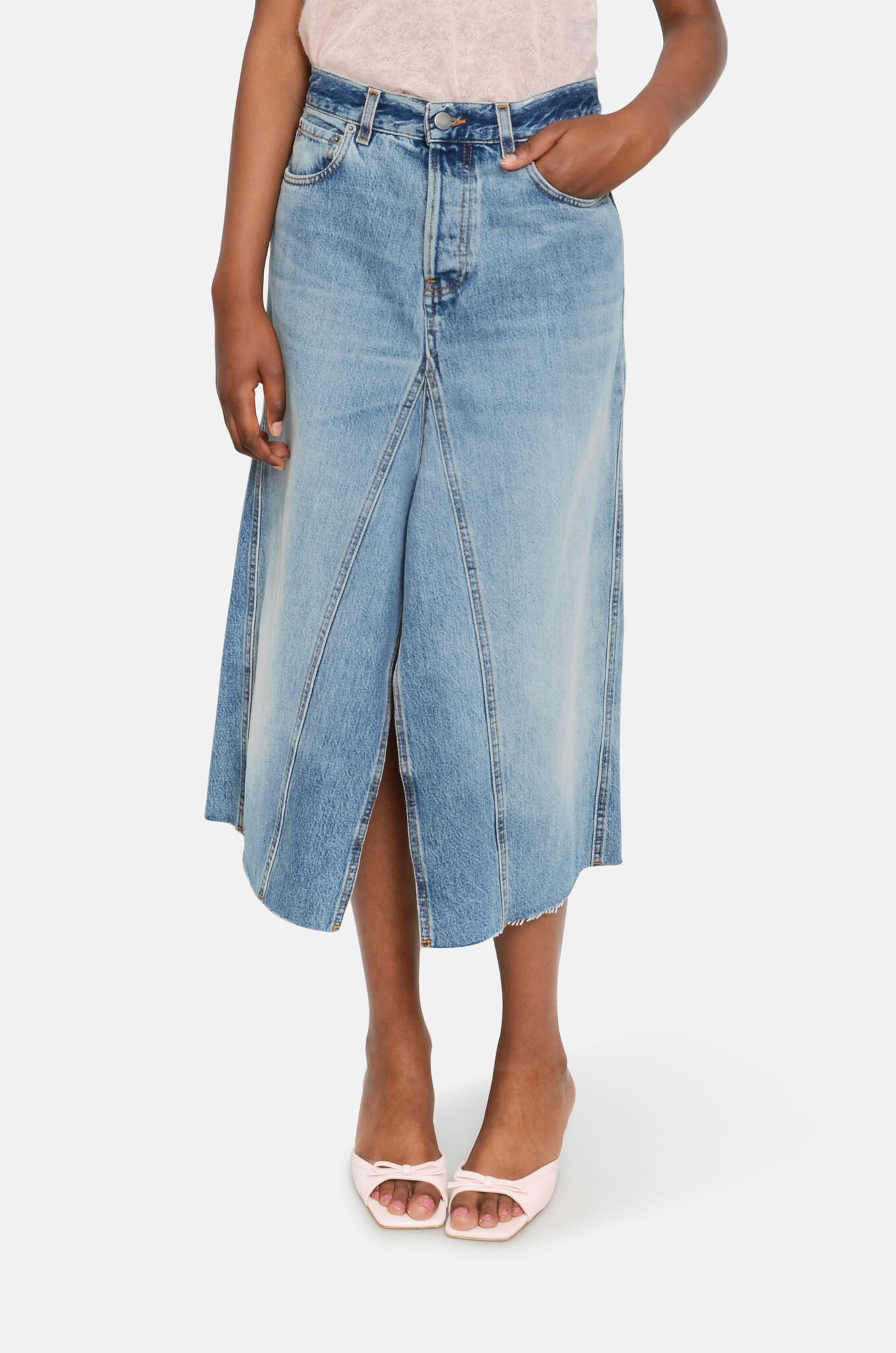 Stacy in Dive Blue Wash-1