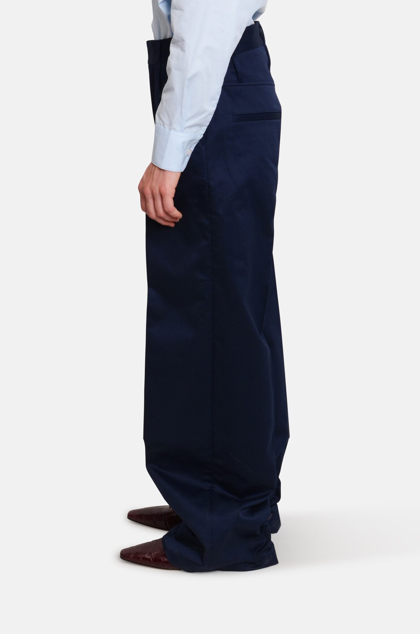 Andes Trousers in Navy-3
