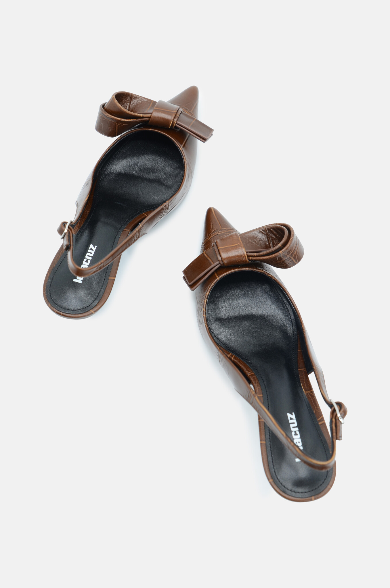 Cynthia Pumps in Avellana-2