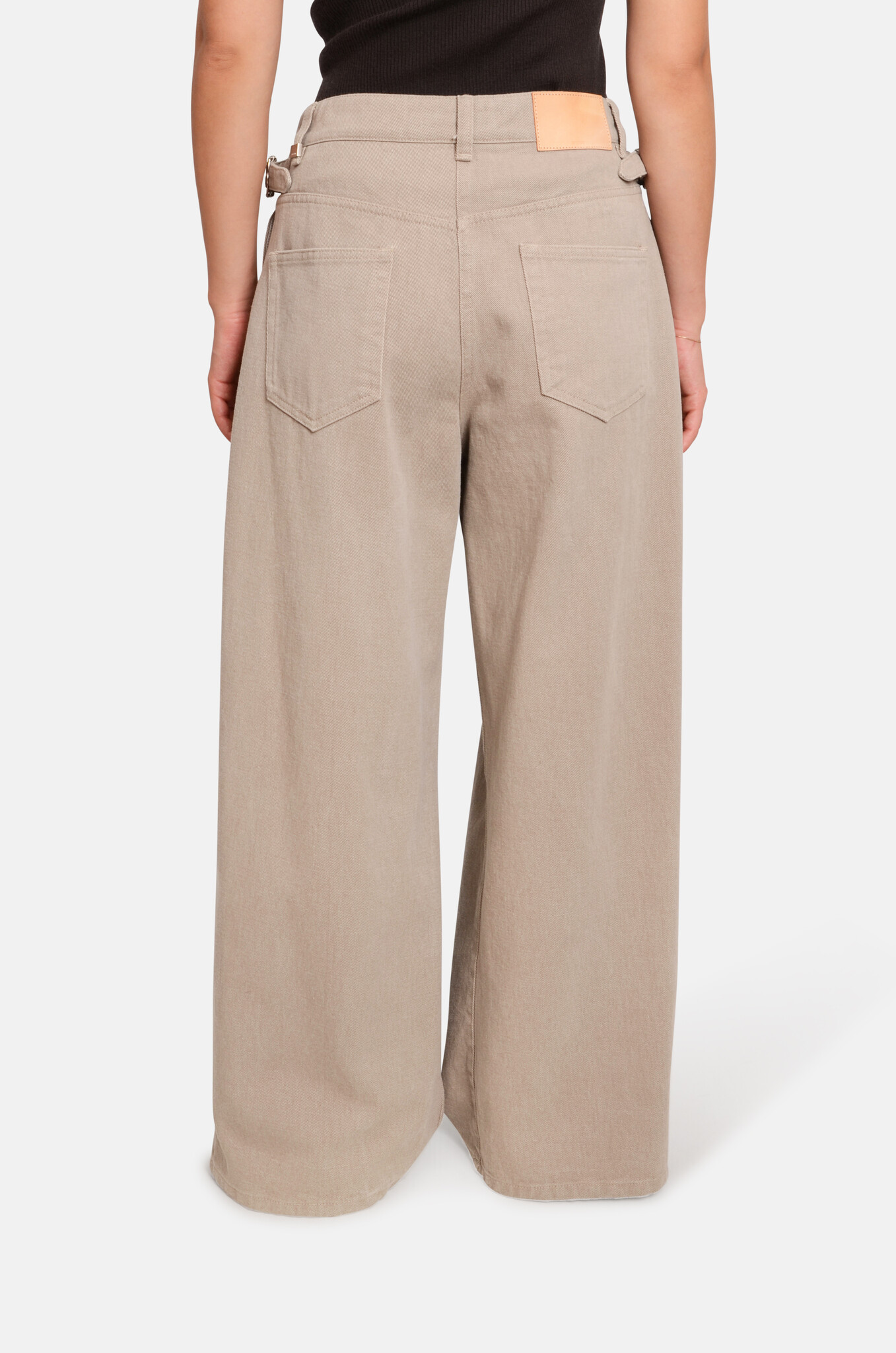 Volumed Wide Fit Denim Pants in Oatmeal-4