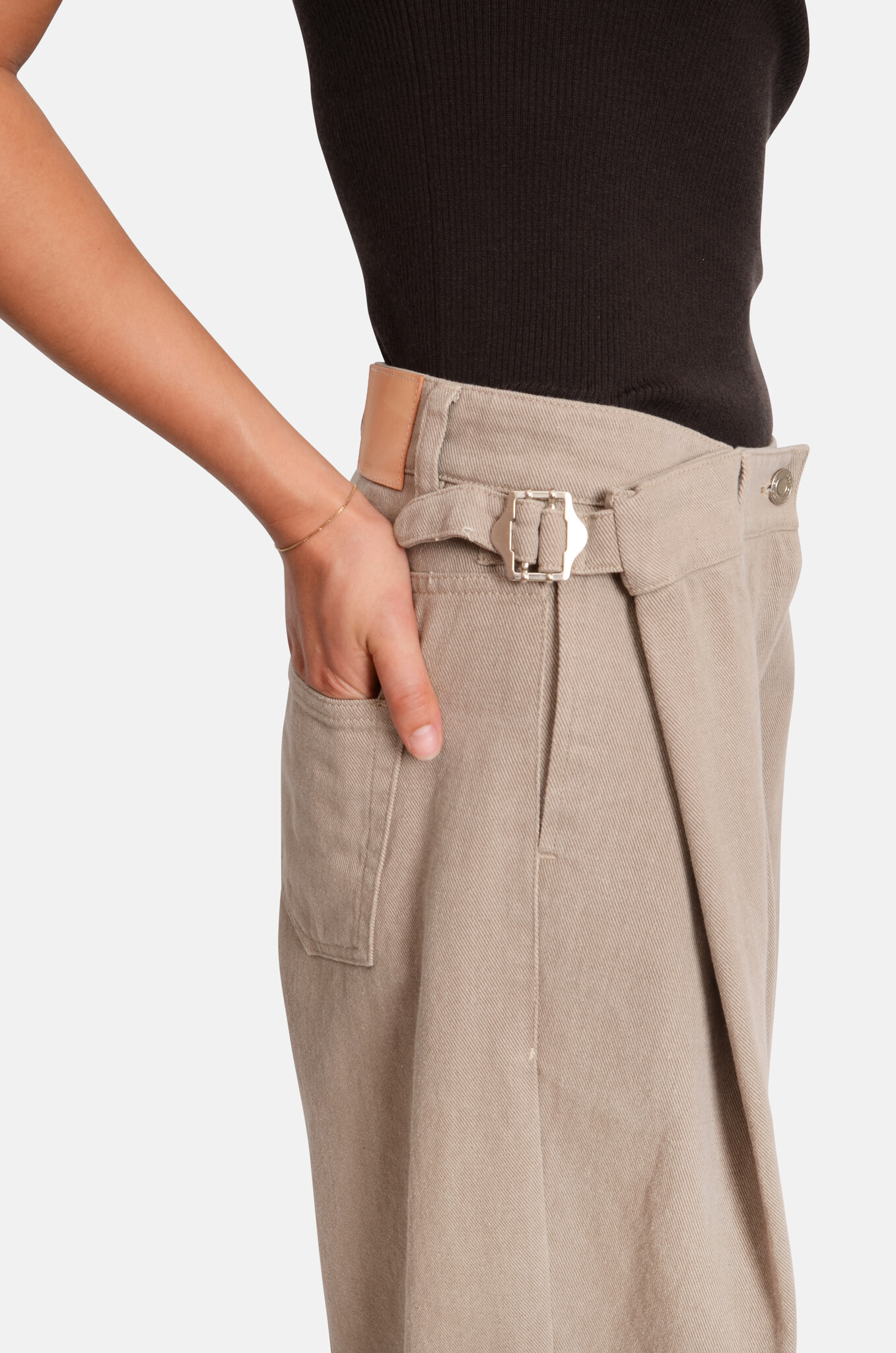 Volumed Wide Fit Denim Pants in Oatmeal-5