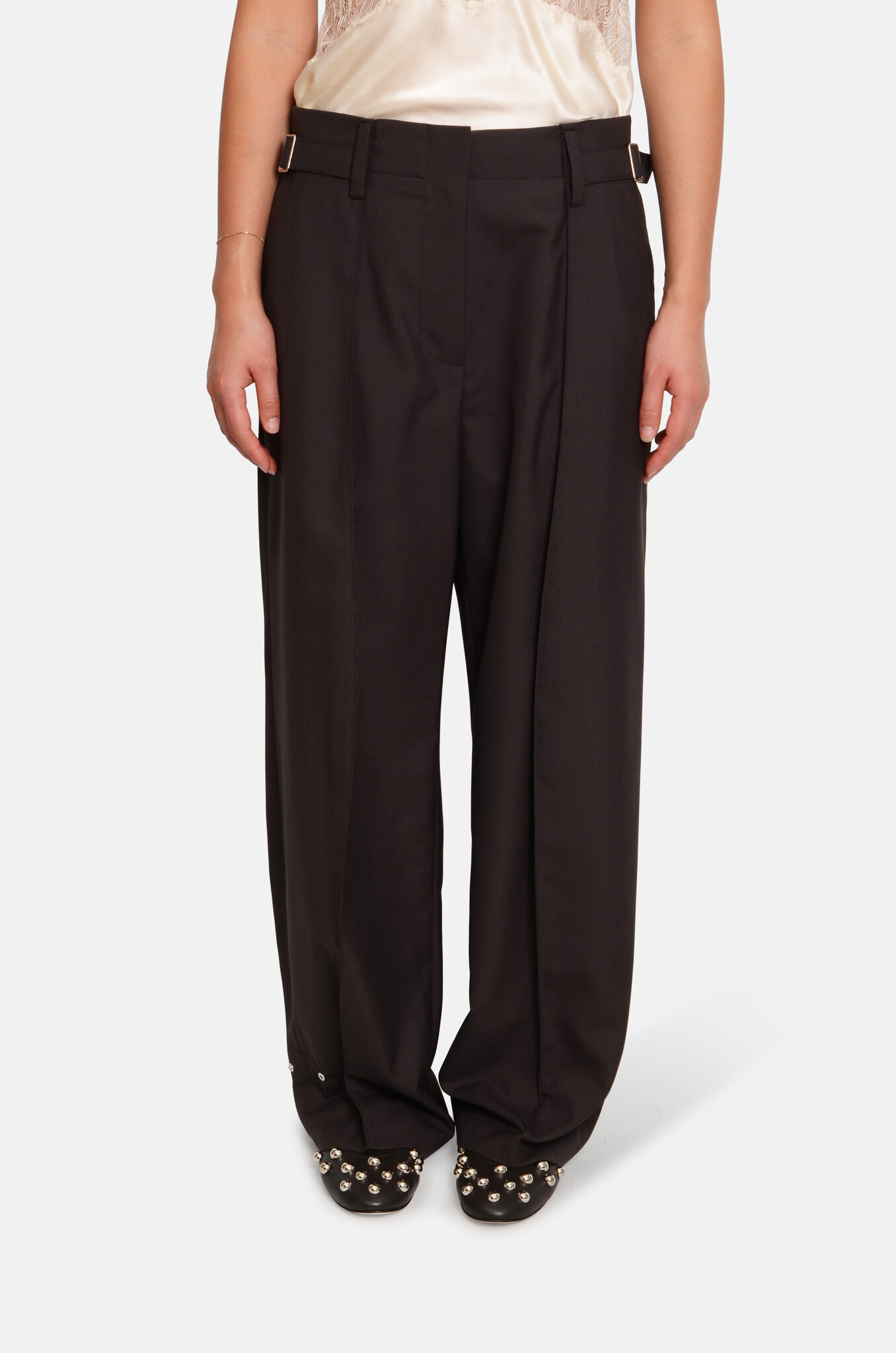 Soft Volumed Trousers in Brown-1