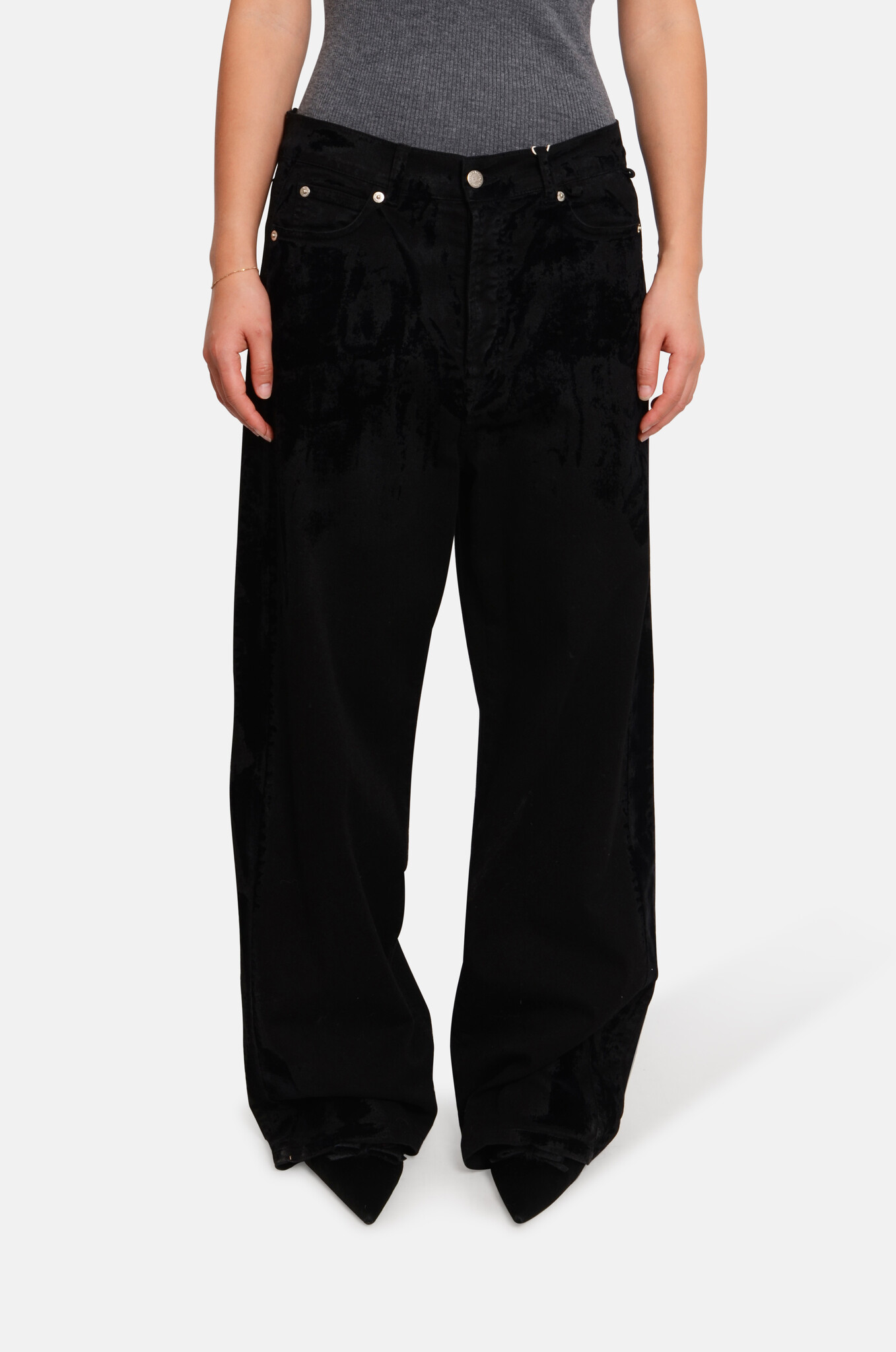Aram Baggy Pants Velvet Washed Black-1