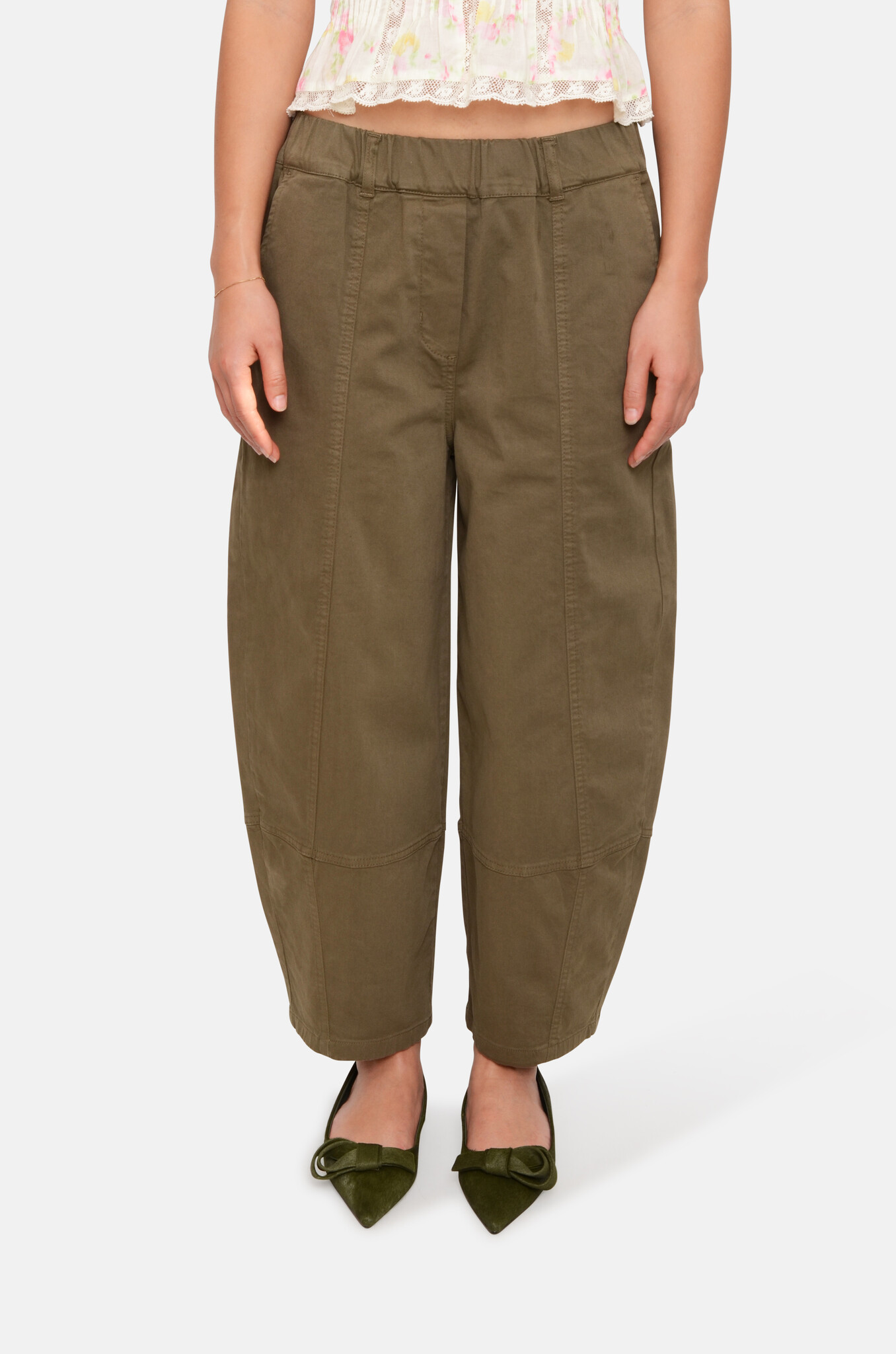 Gabardine balloon trousers in Selva-1