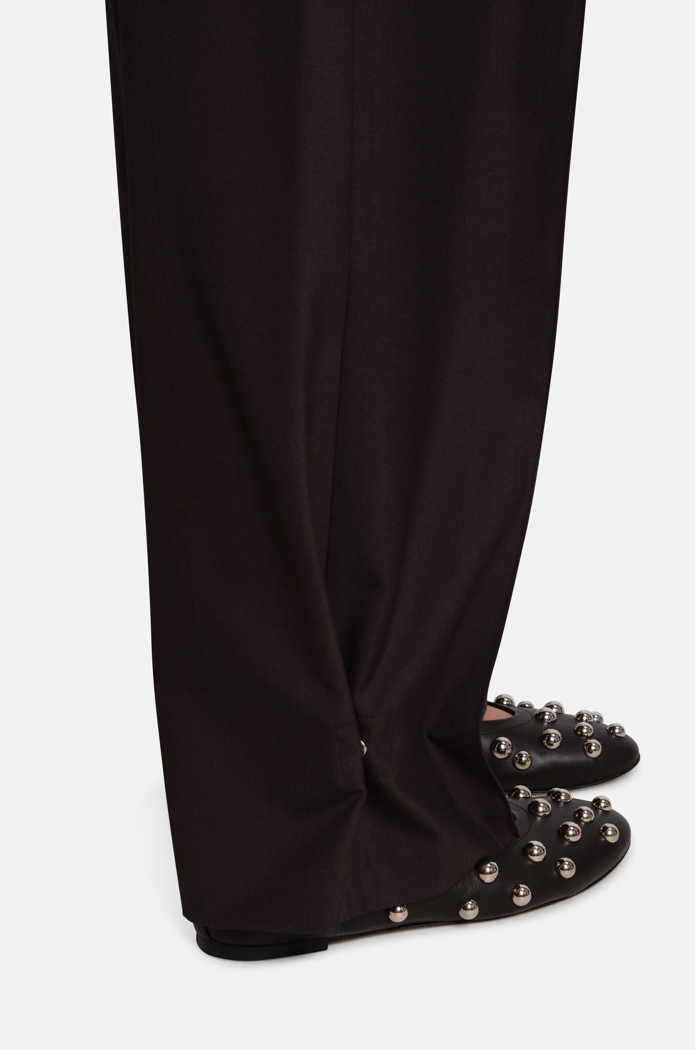 Soft Volumed Trousers in Brown-6