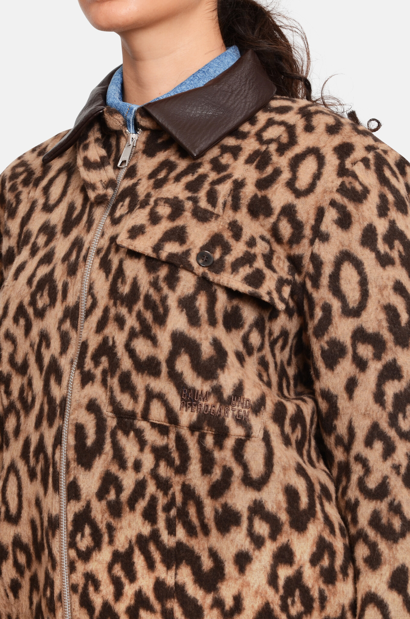 Beline Jacket in Wool Camel Leopard-5