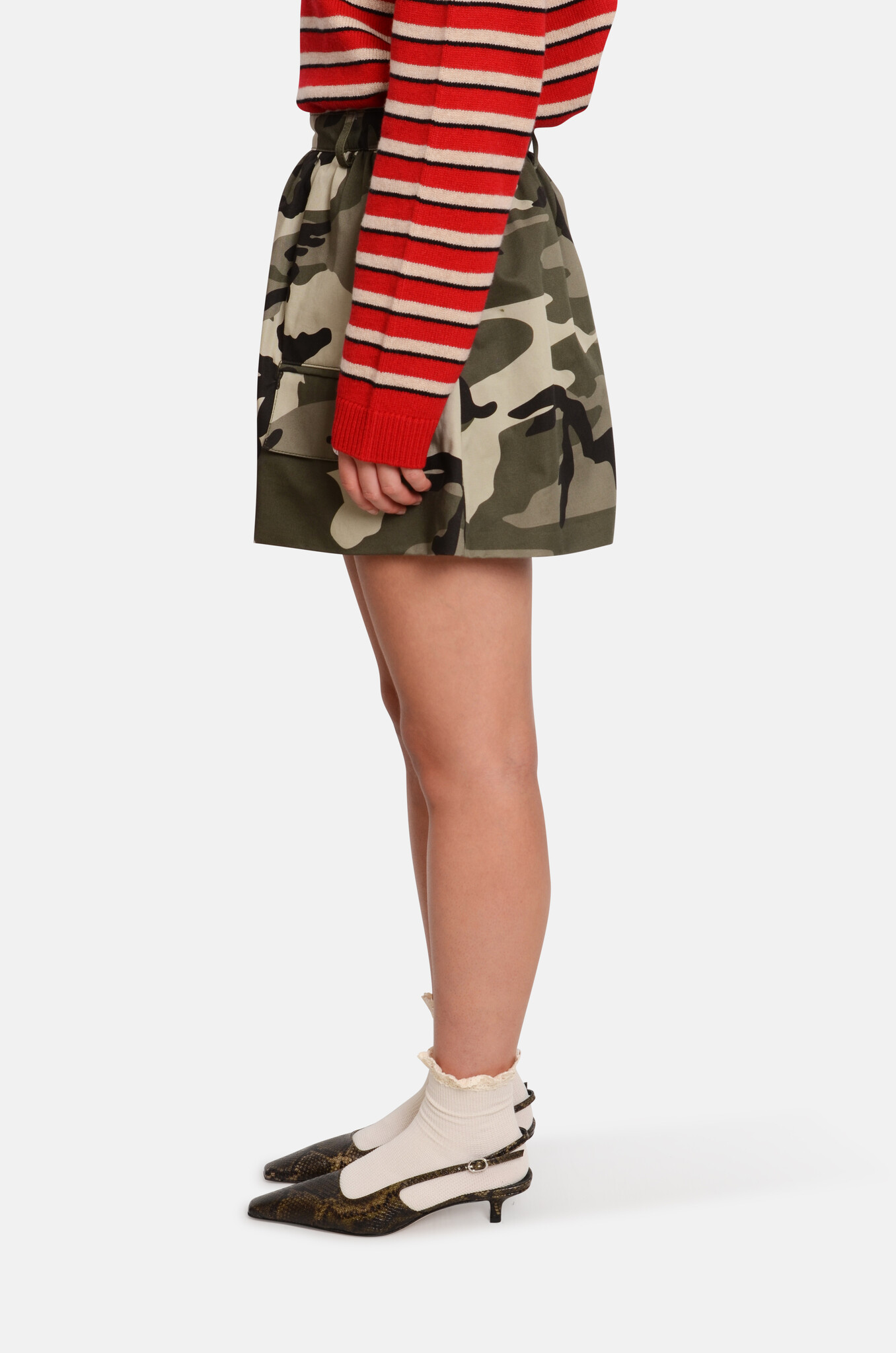 Samaya Skirt in Chameleon Green-3