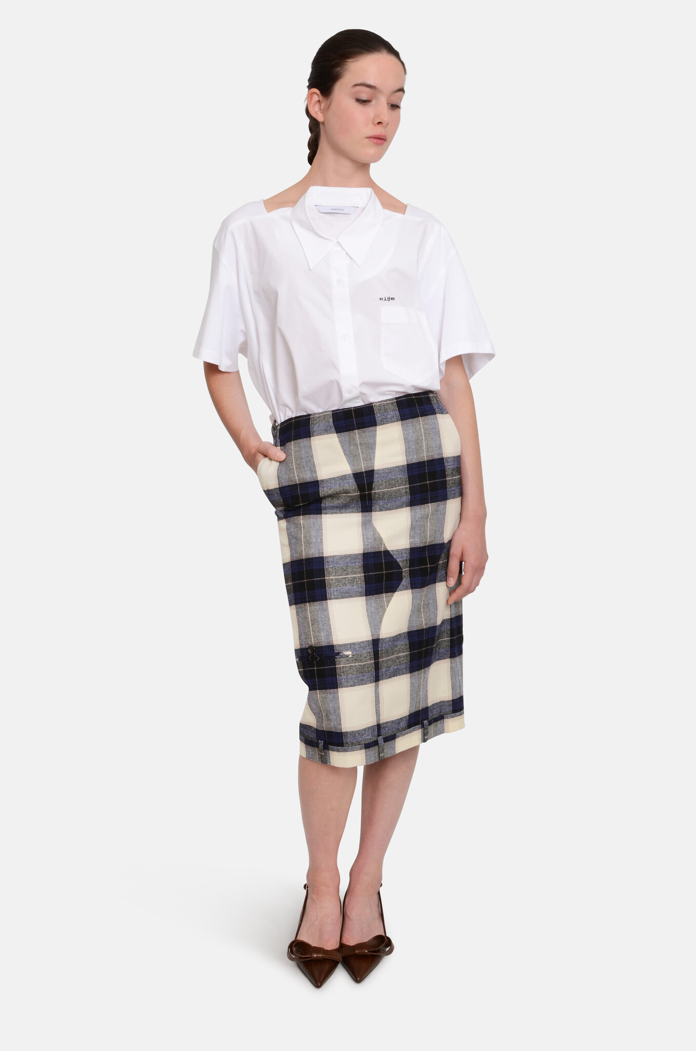 White Movable Collar Halfsleeve Shirt-2
