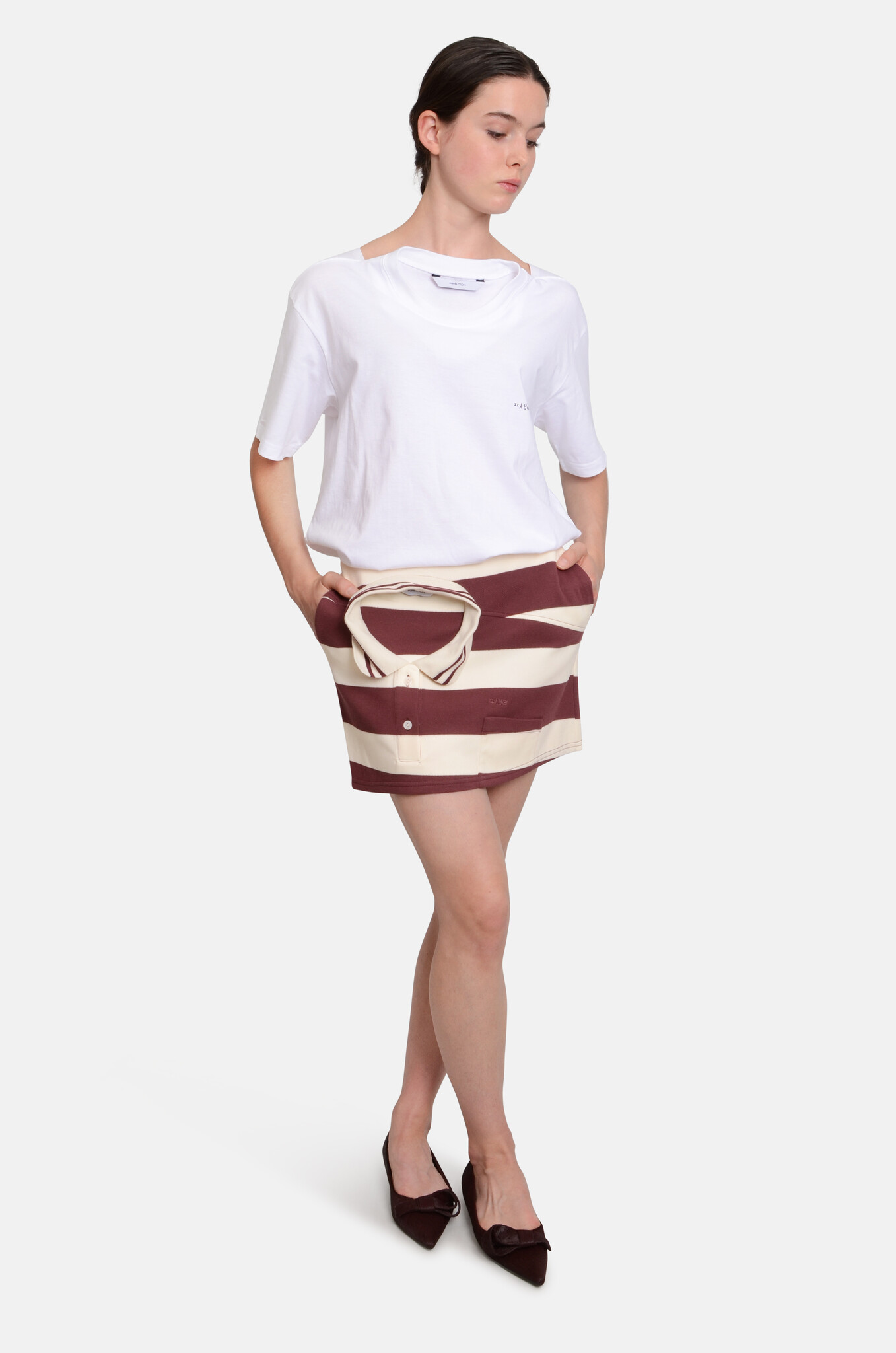 Off-White and Burgundy Piqué Collar Front Miniskirt-2