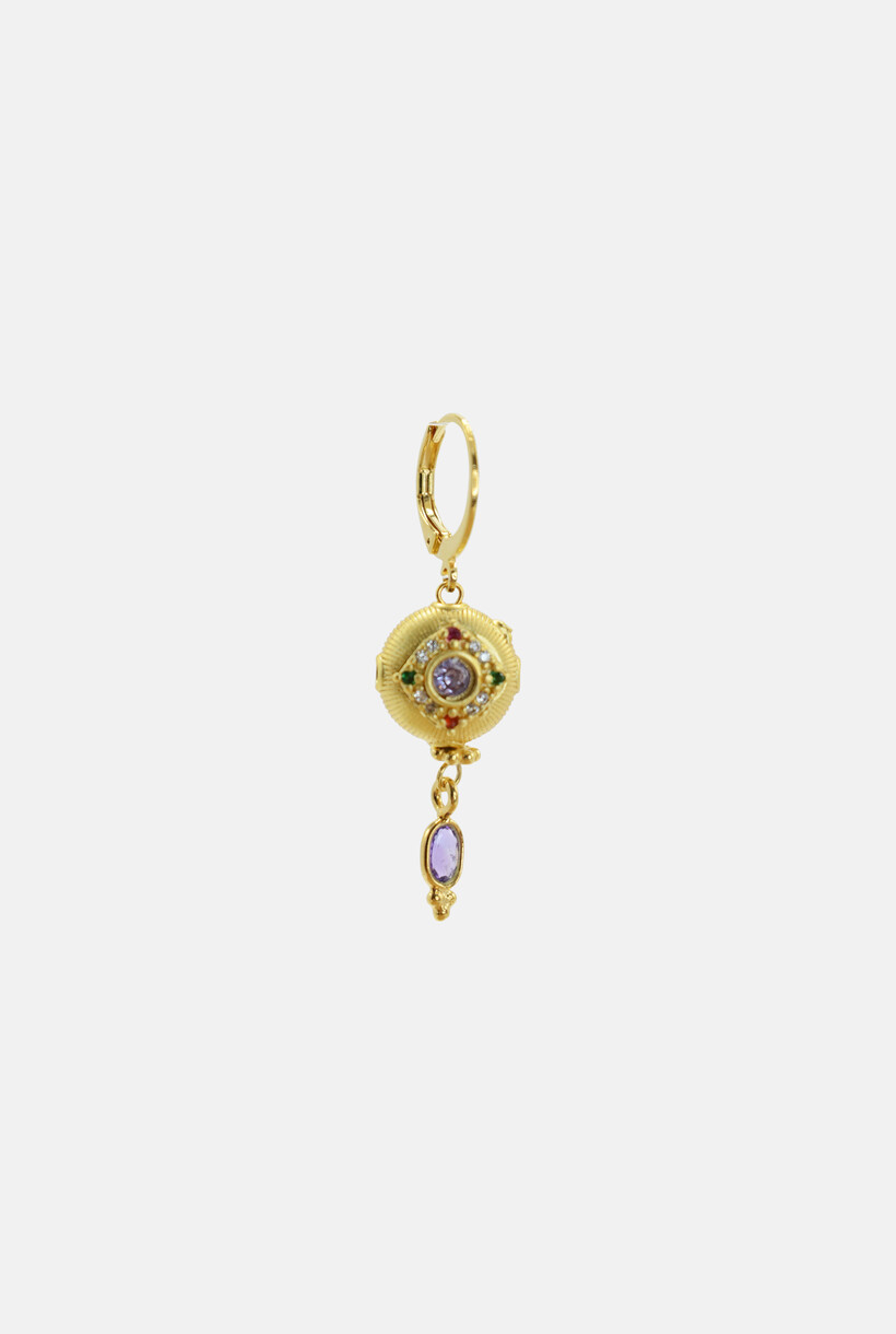 EARRING