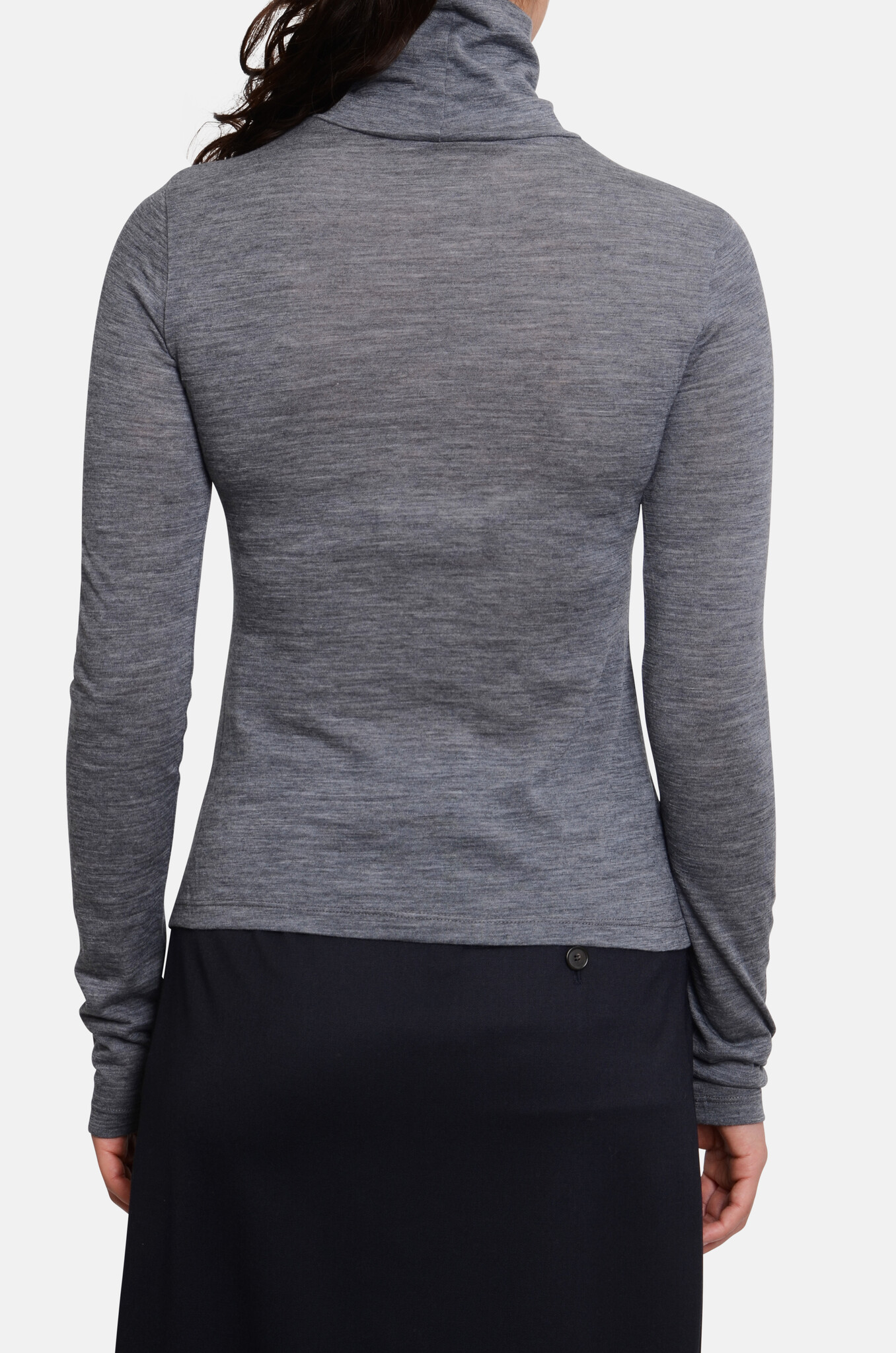 Wool Turtleneck in Dark Grey-4
