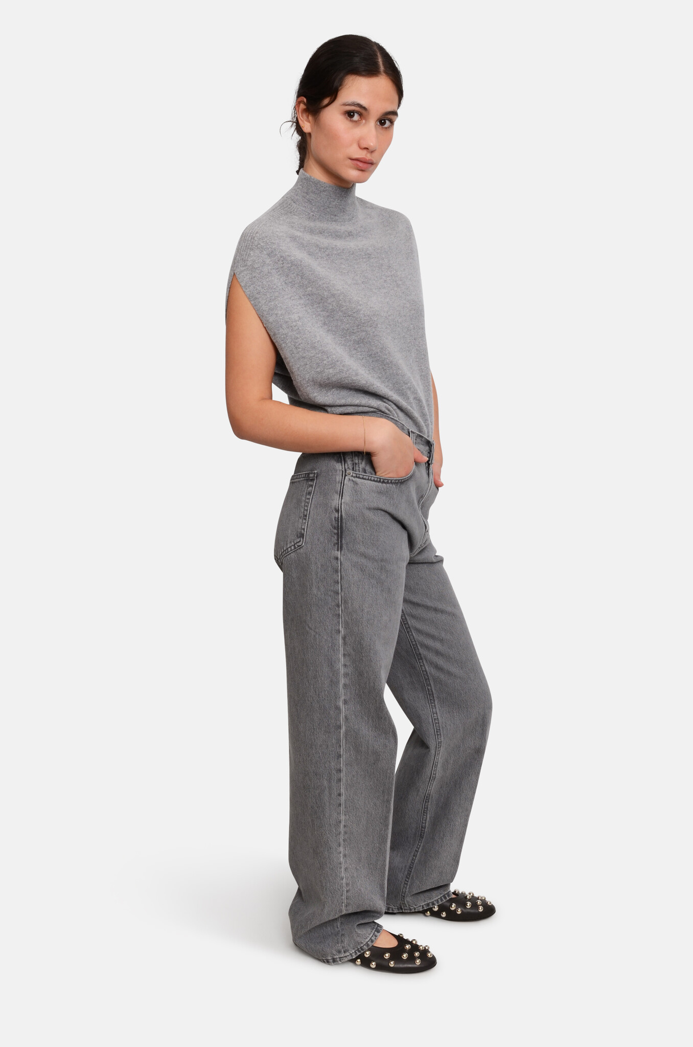 Bonnie Jeans in Stapled Black-2