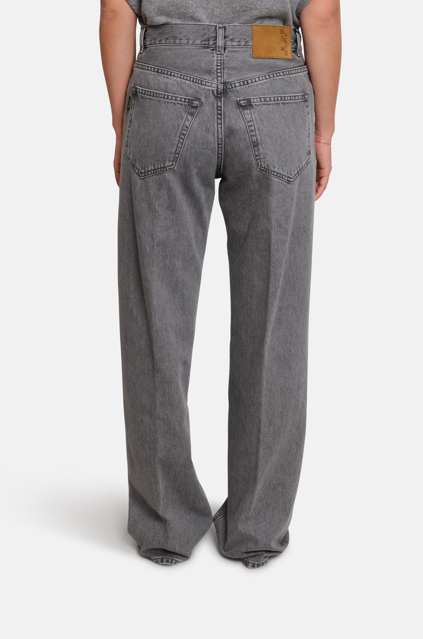 Bonnie Jeans in Stapled Black-4