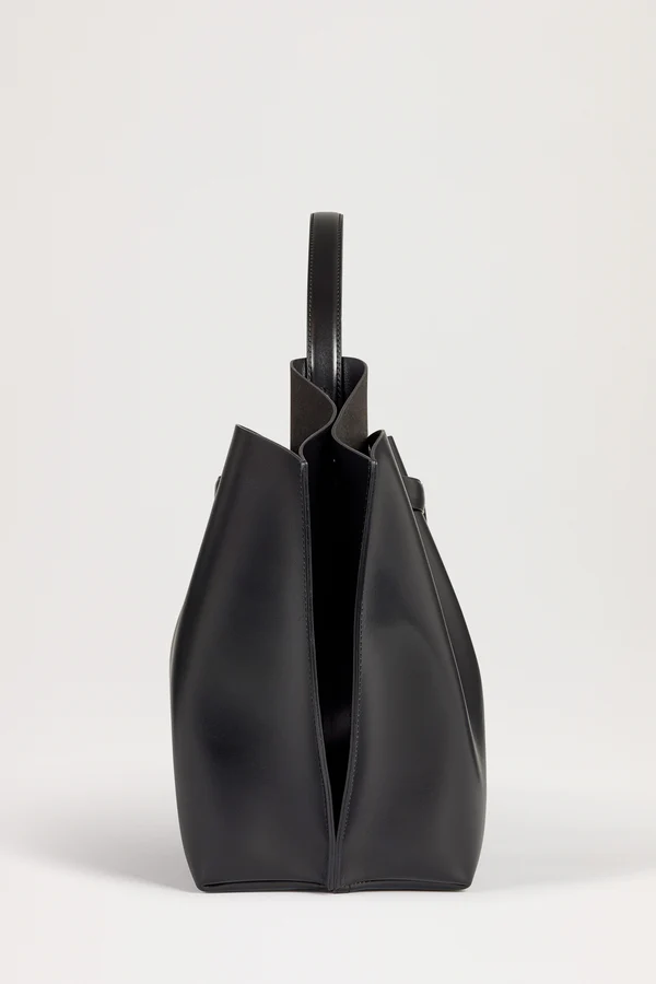 Lia Bag in Black-2