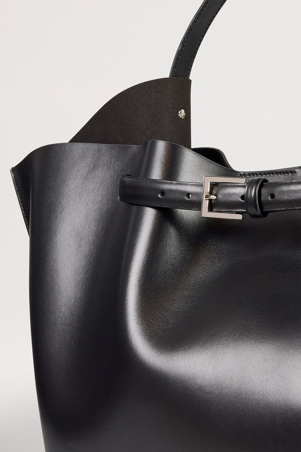 Lia Bag in Black-4