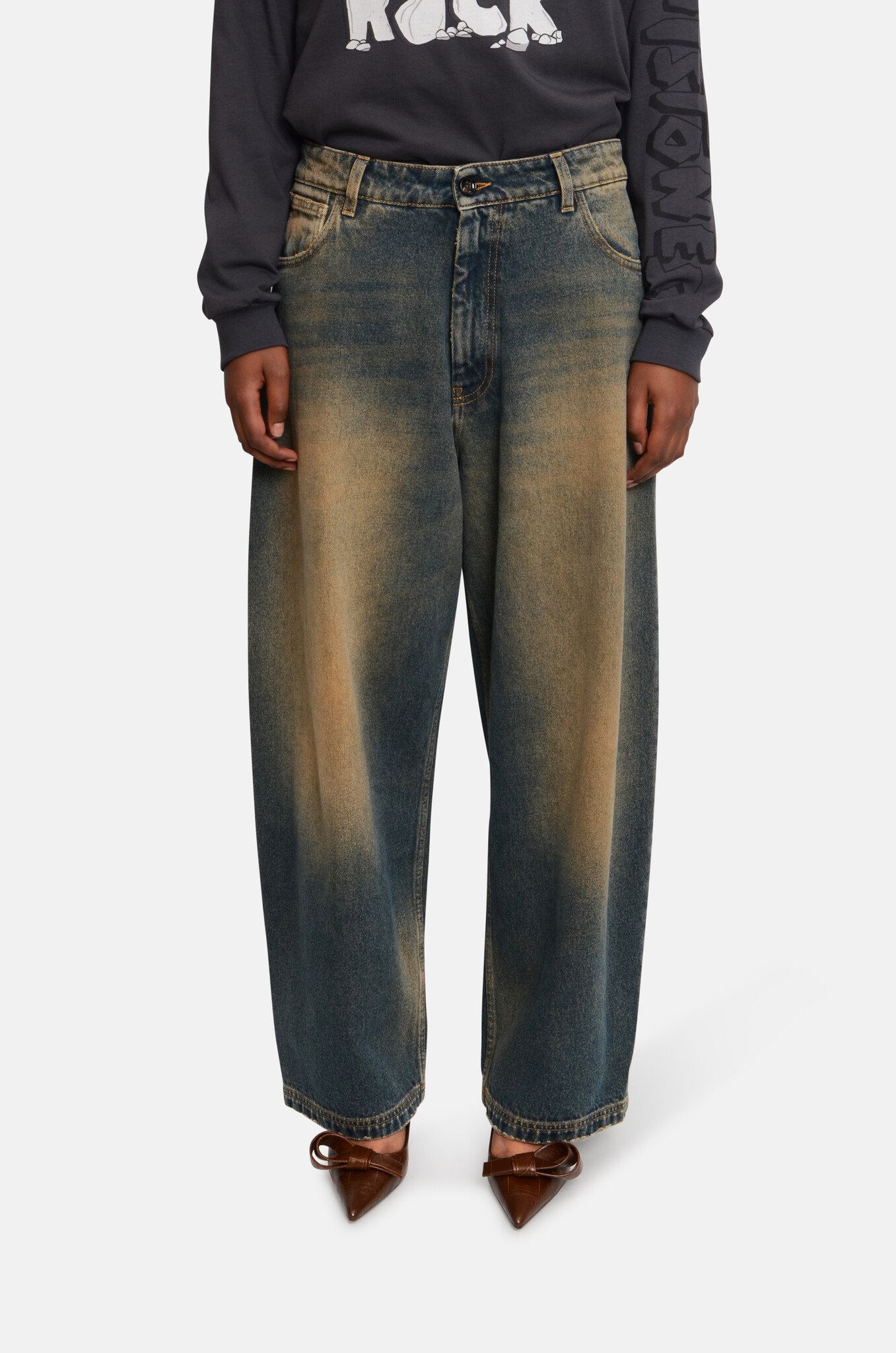 Wide Denim Trousers in Blue Brown-1
