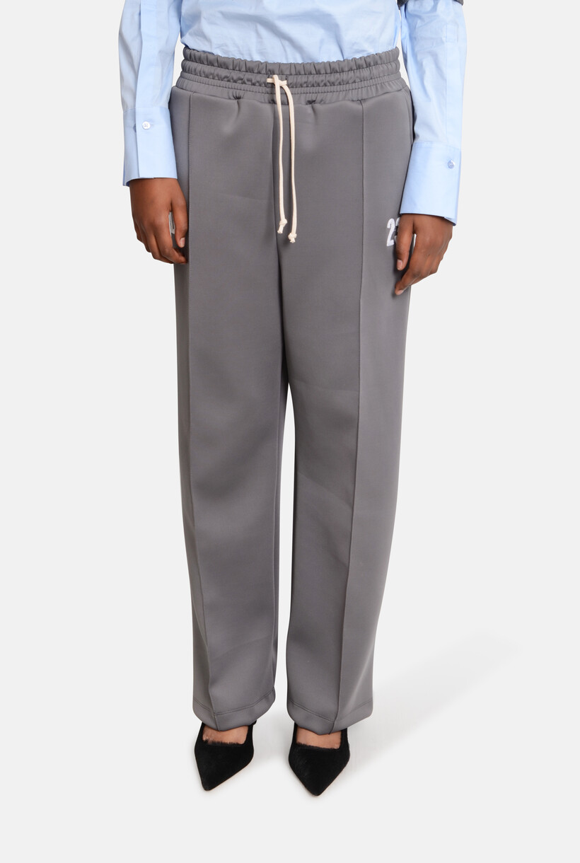 TRACKPANTS