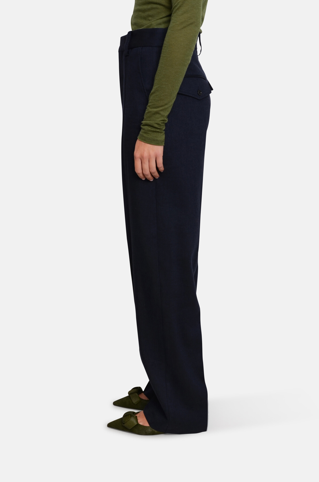 Aube Pants in Navy-3