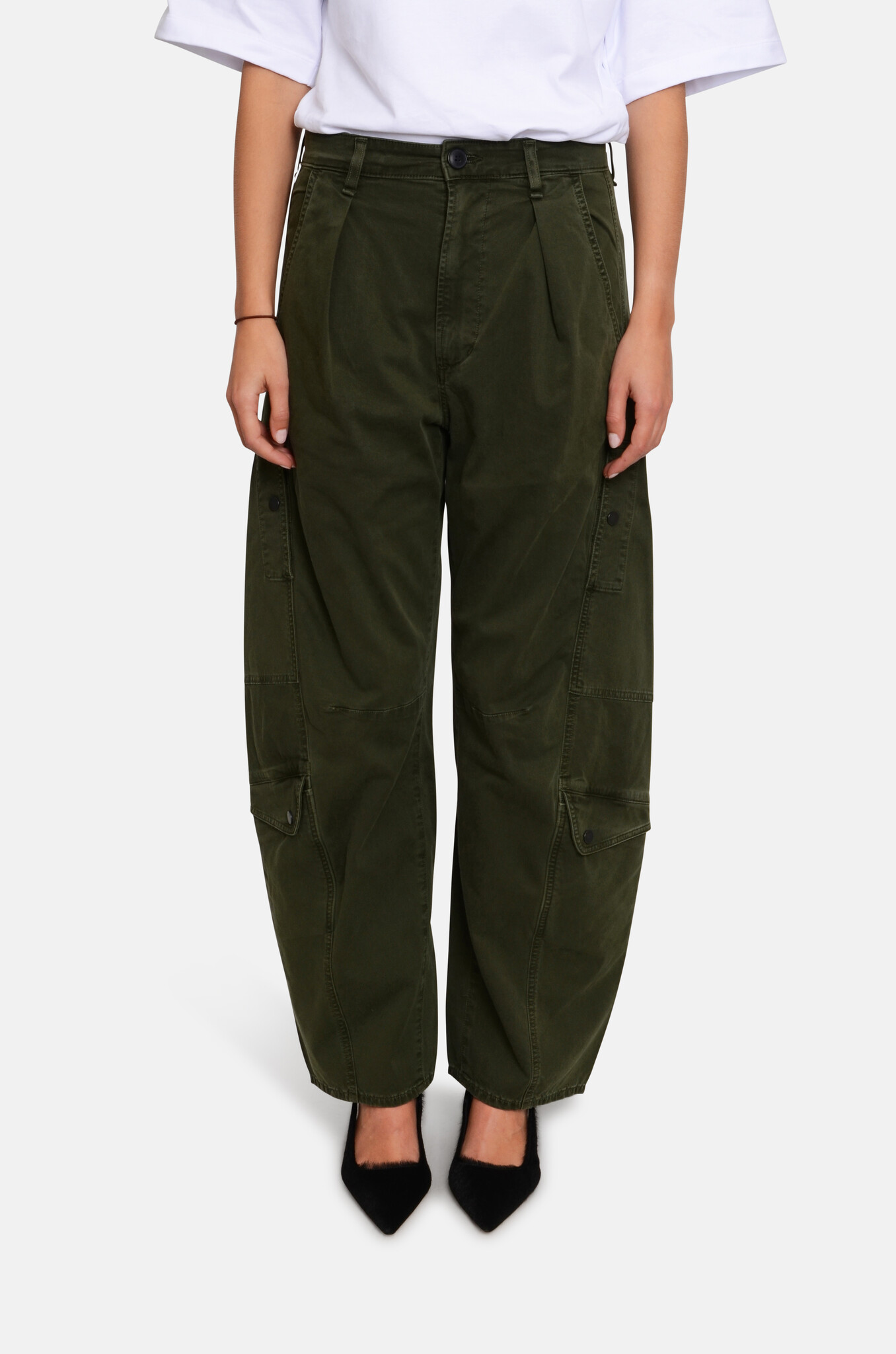 Flight Pant in Dogwood-1