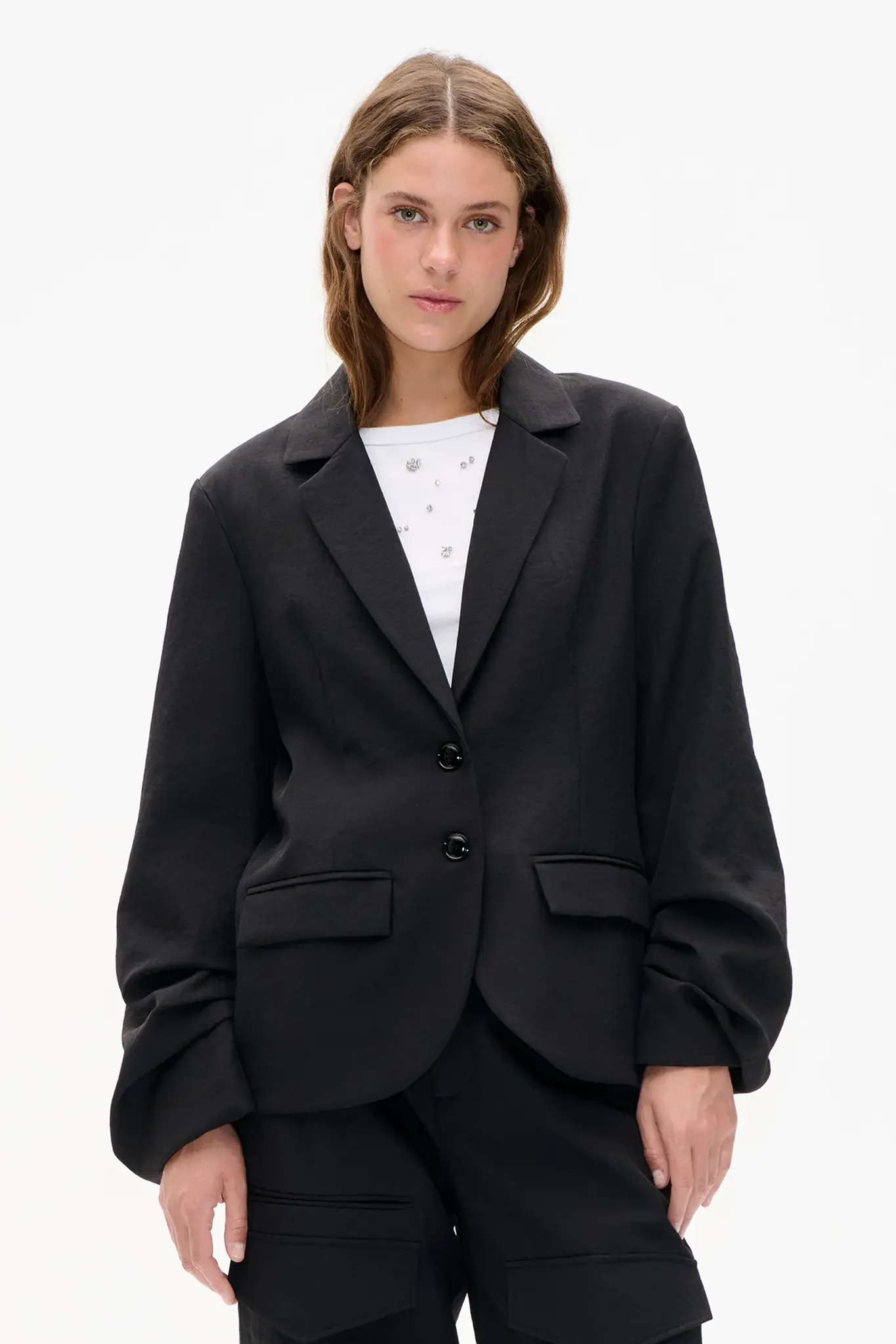 Bera Jacket in Black-2