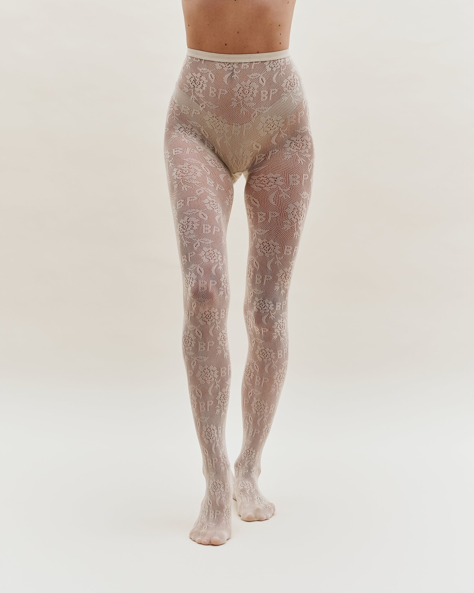 Laci Socks in Ivory-1