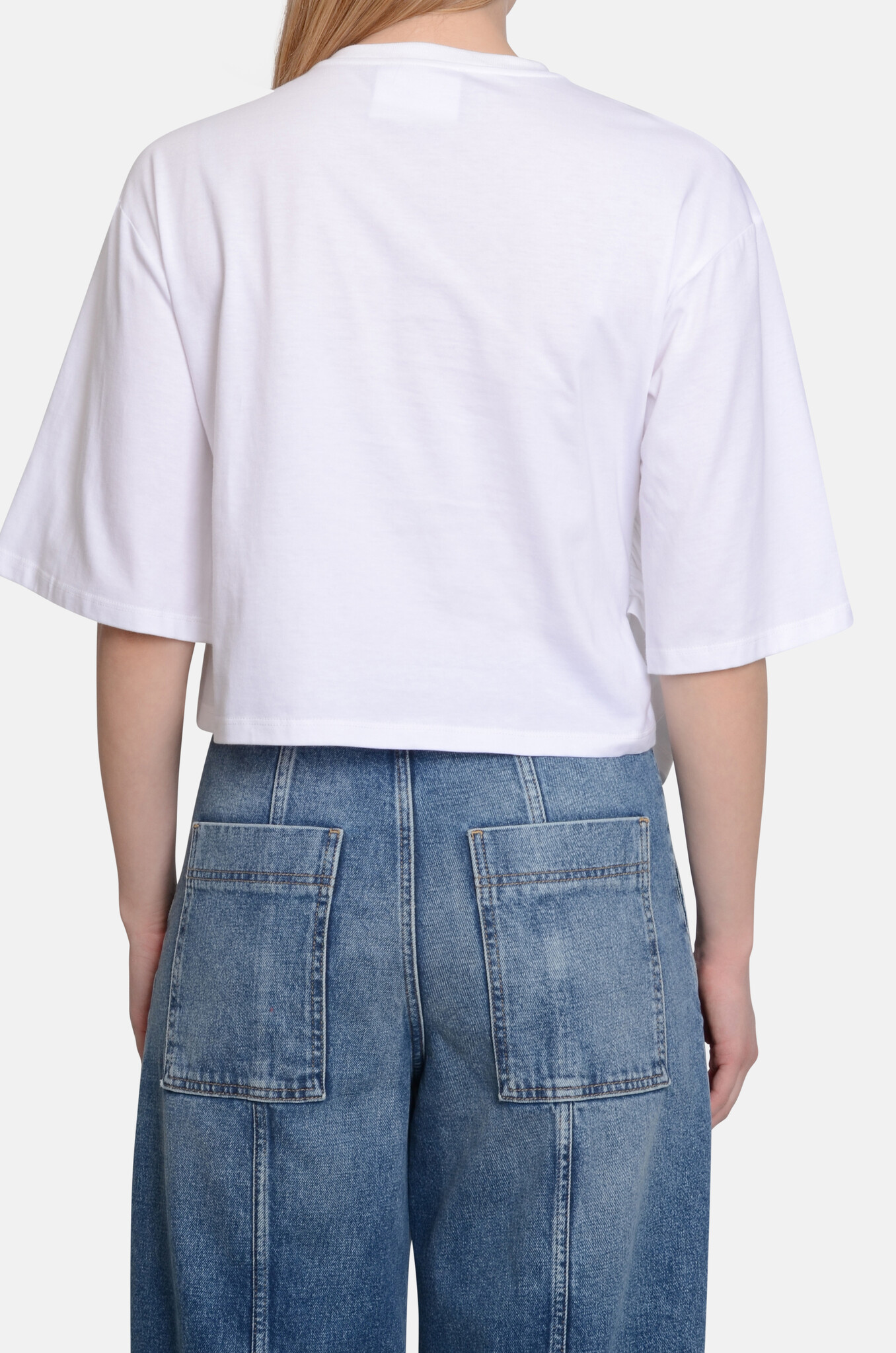 Dora T-Shirt in White-4