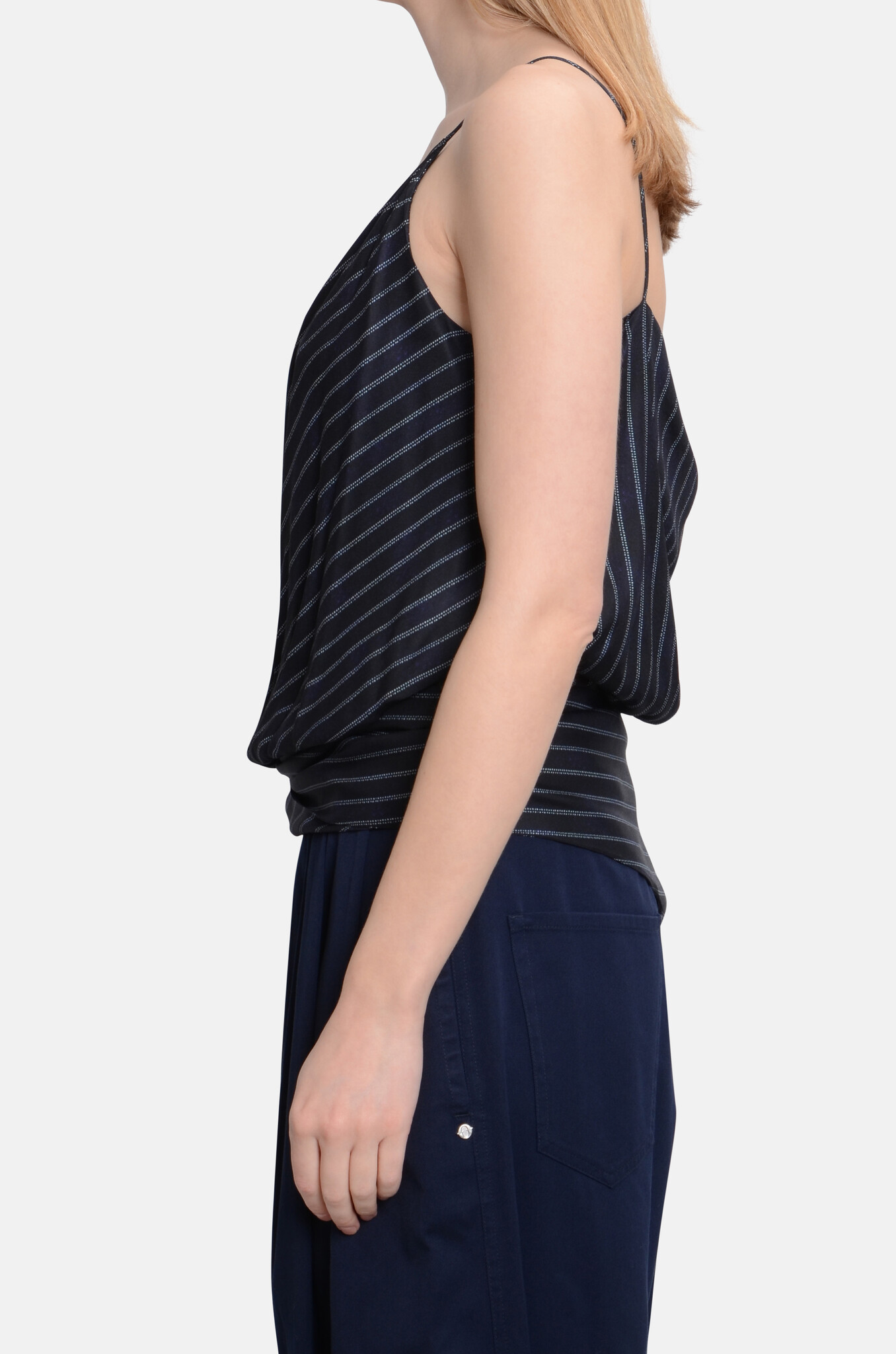 Beryl Chalk Print Dark Blue-3