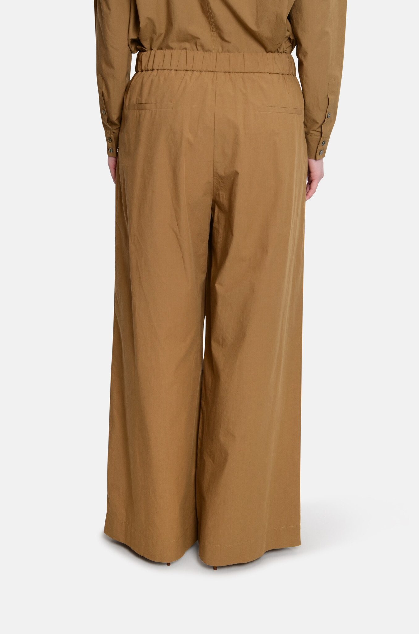 Wide Trousers with Pleats in Rhum-4