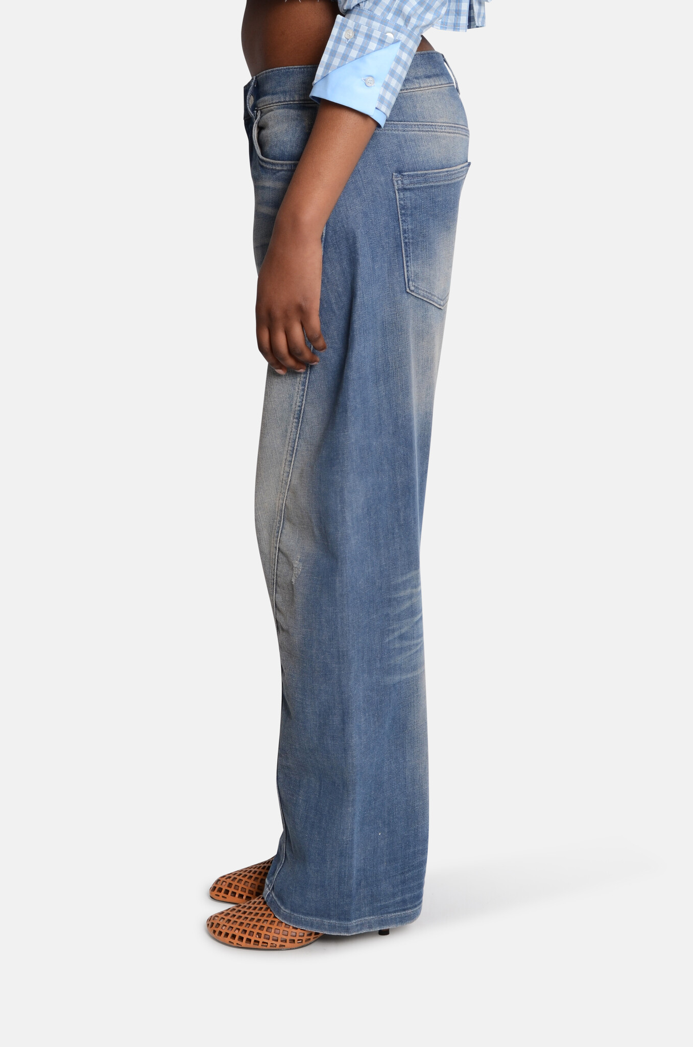 Relaxed Jeans with Printed Pocket Details-3