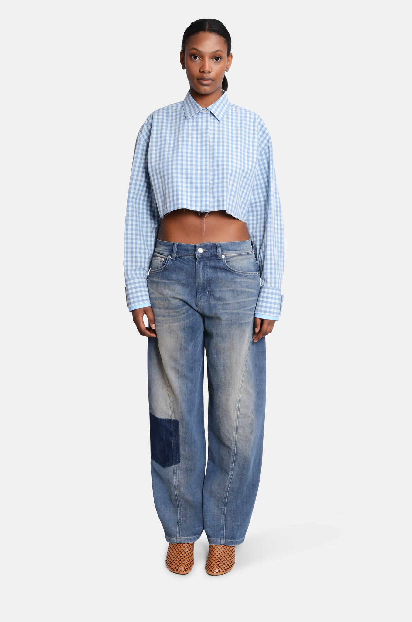 Relaxed Jeans with Printed Pocket Details-6