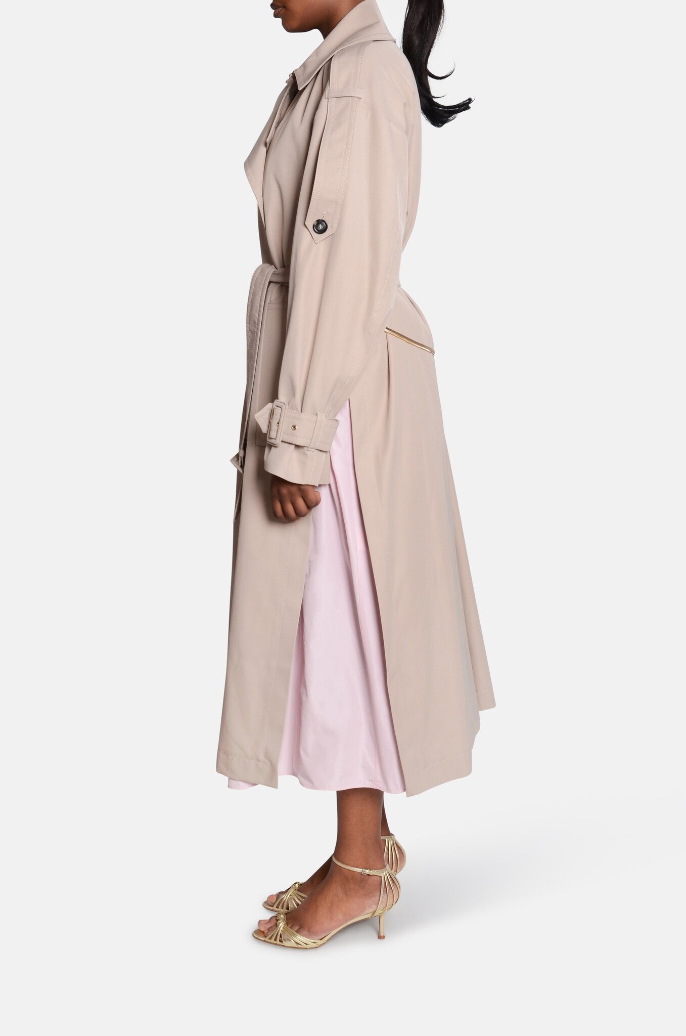 Long Water-Repellent Trench Coat Beige-3
