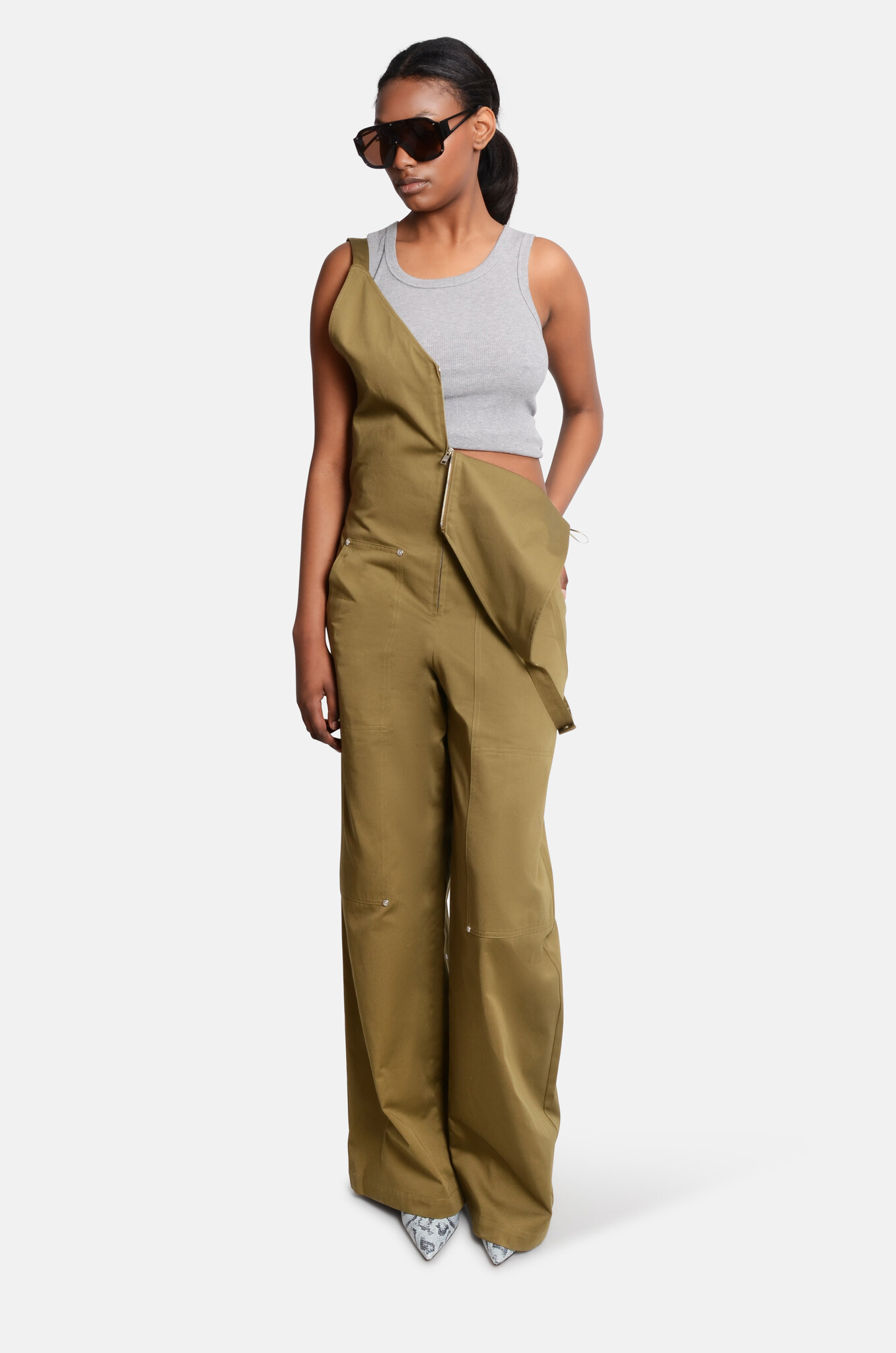Pocket-Detail Jumpsuit in Olive Green-2