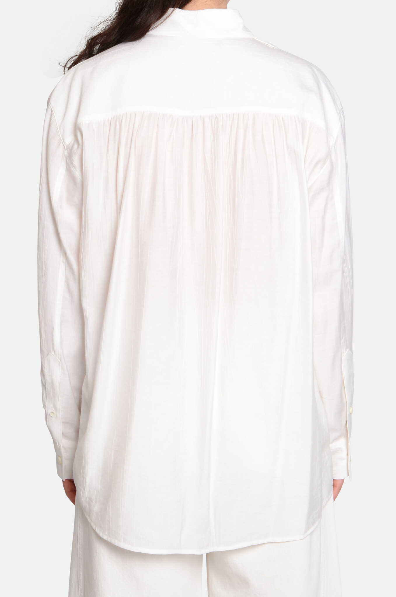 Minimal Basic Shirt in Off White-4
