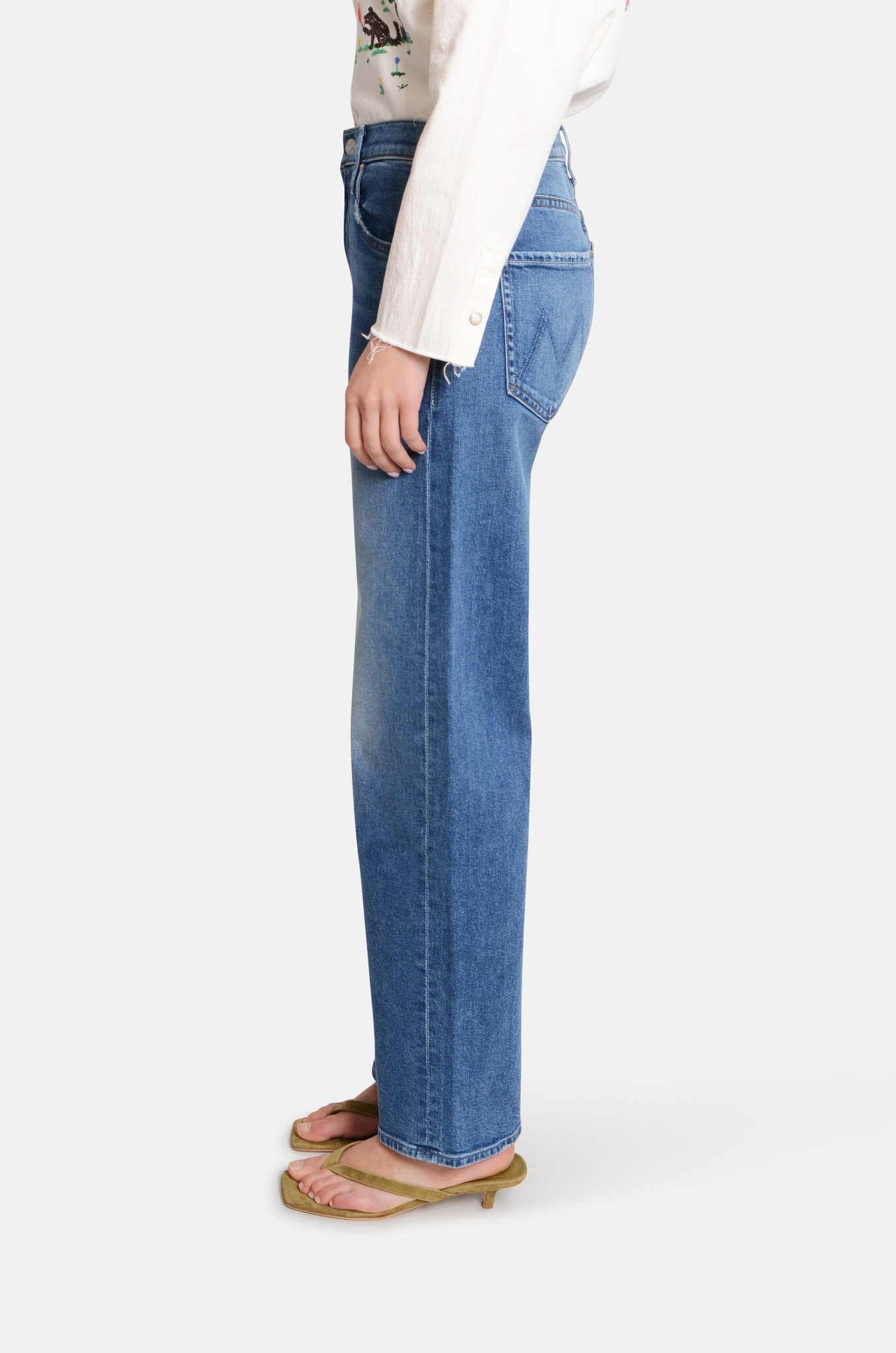 The Mid Rise Lasso Sneak in Get 2 Birds Stoned-3