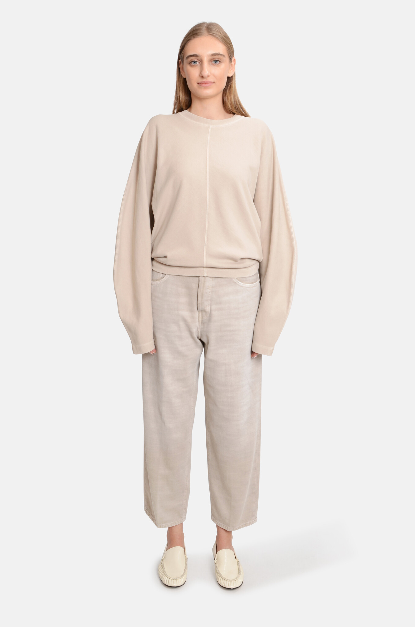 Betty Denim in Doeskin Bull-7