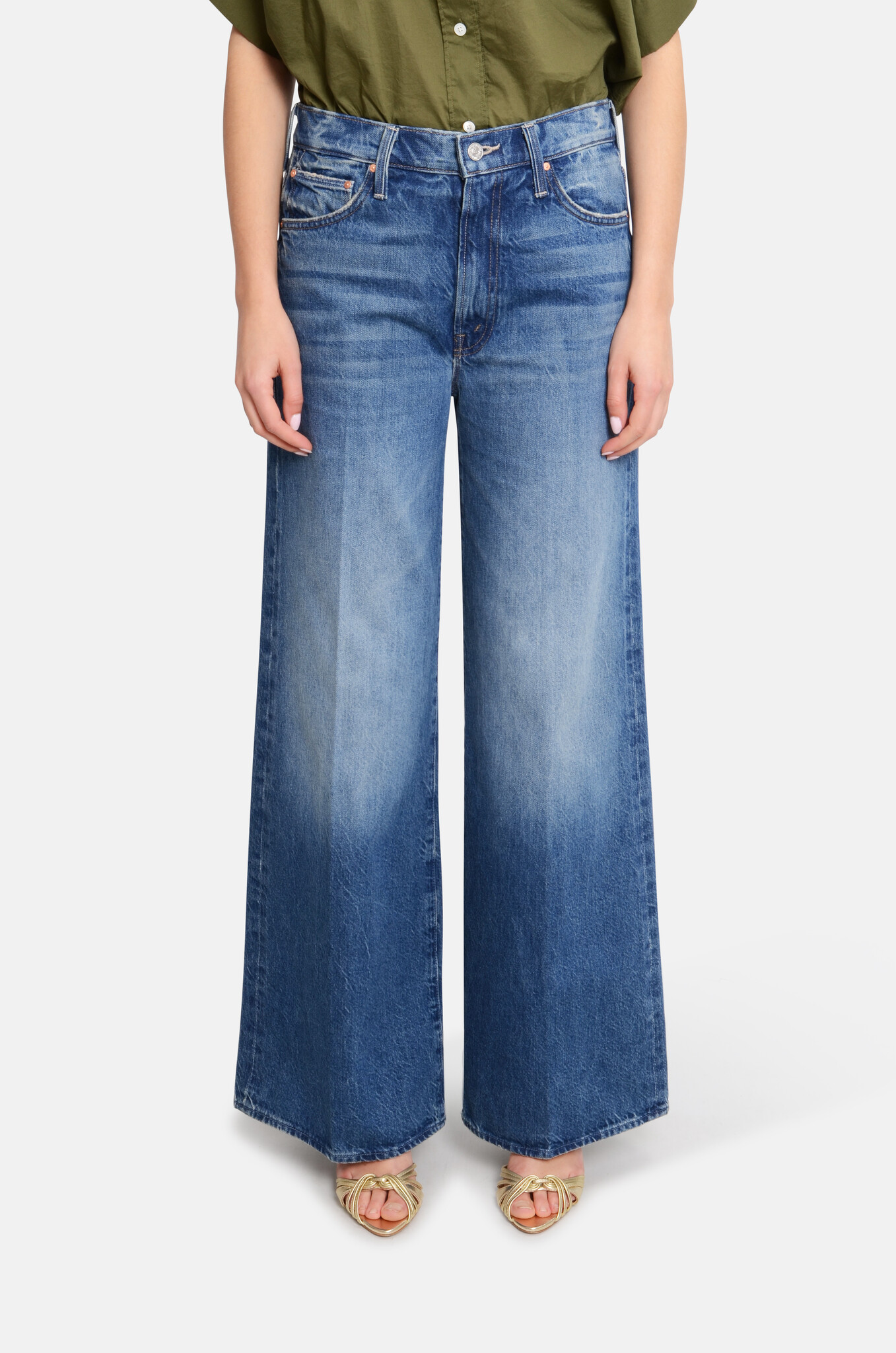 The Ditcher Roller Zip Sneak in Remember When-1