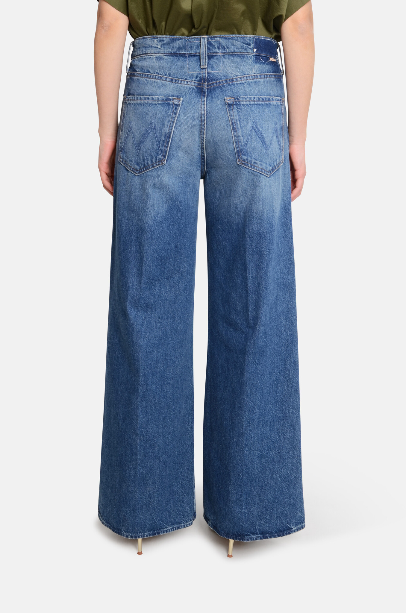 The Ditcher Roller Zip Sneak in Remember When-4