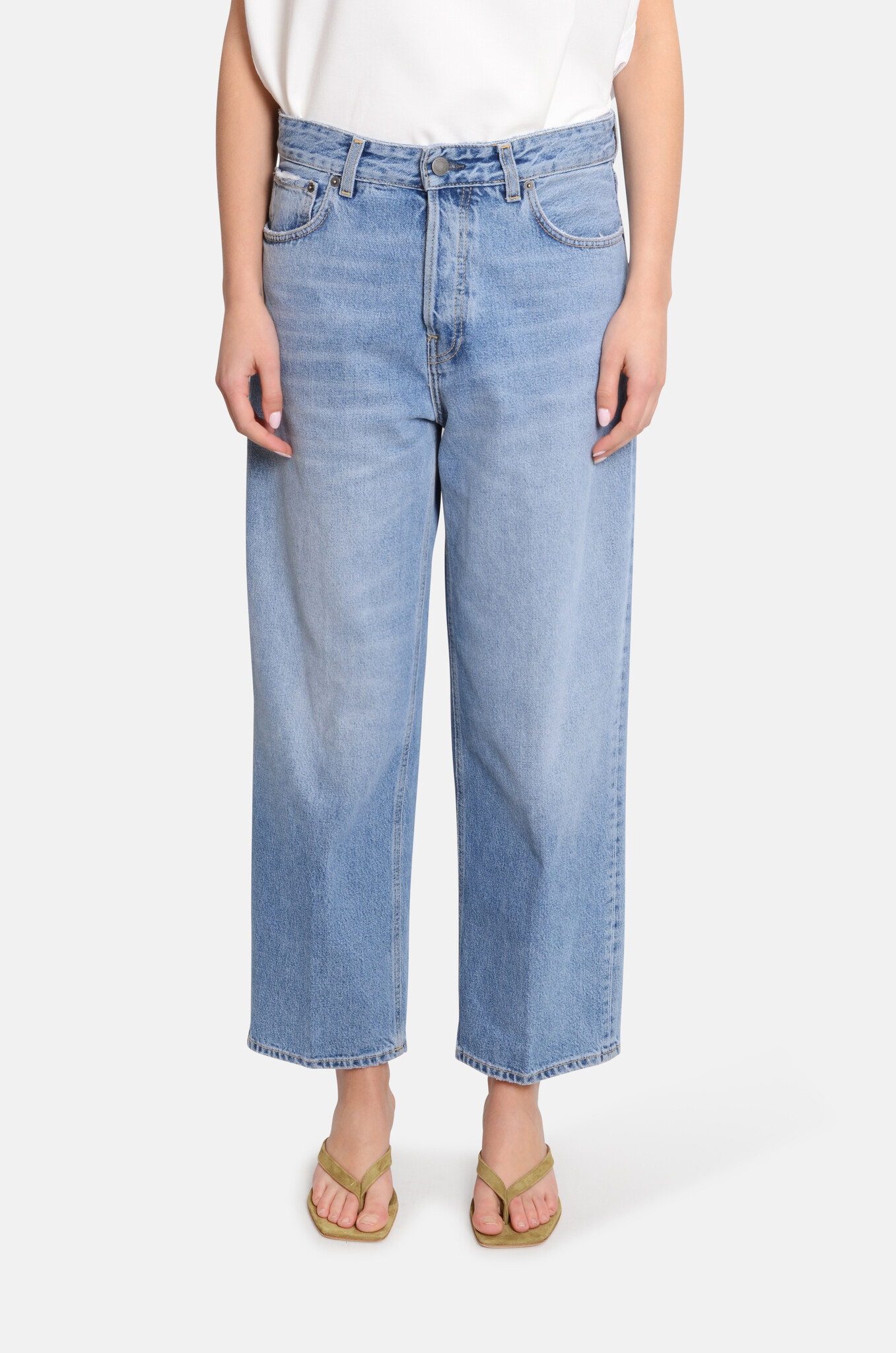 Betty Denim in Nordic Blue-1